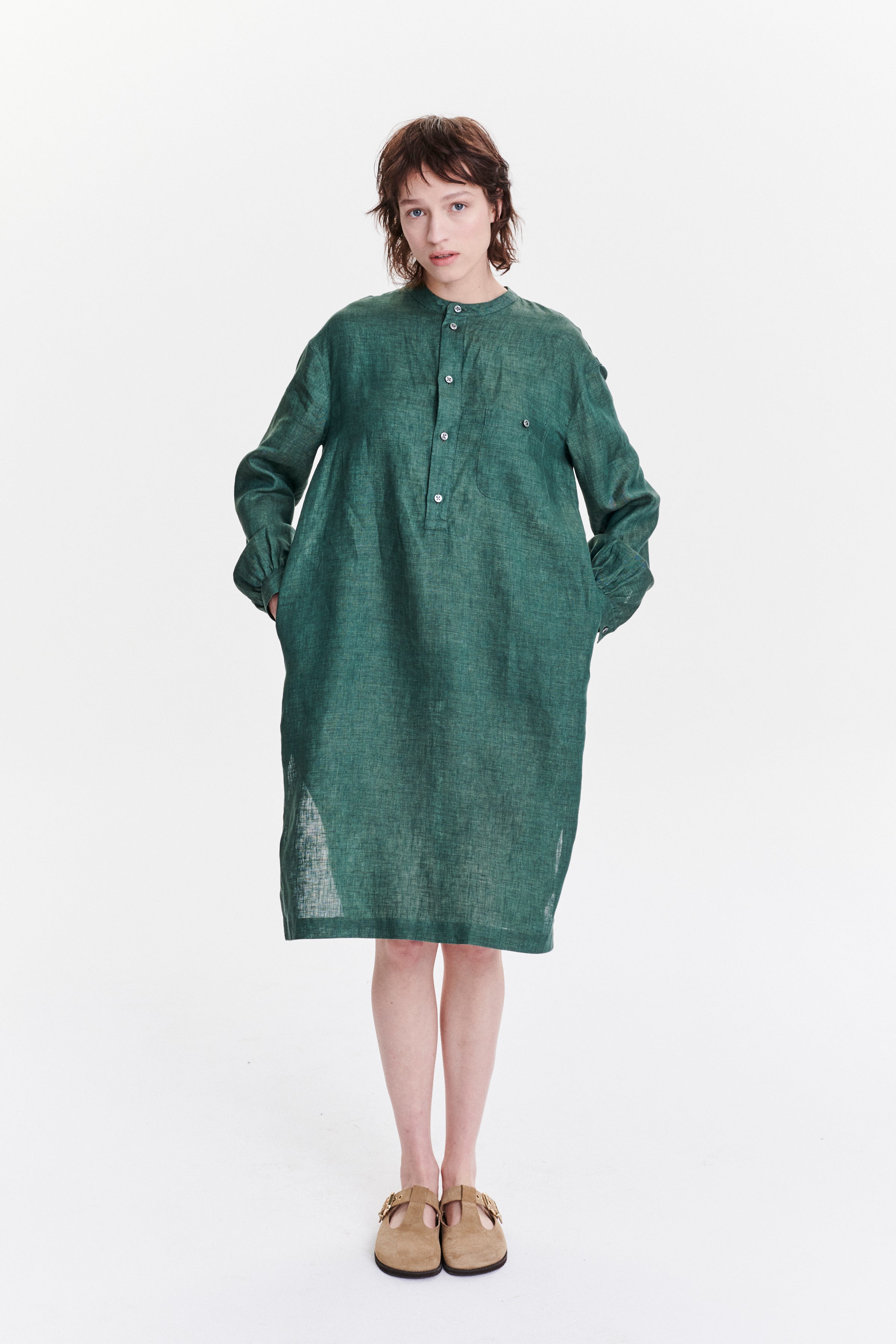 Pop-Over Tunic Dress in a Delavé Green Italian Masters of Linen
