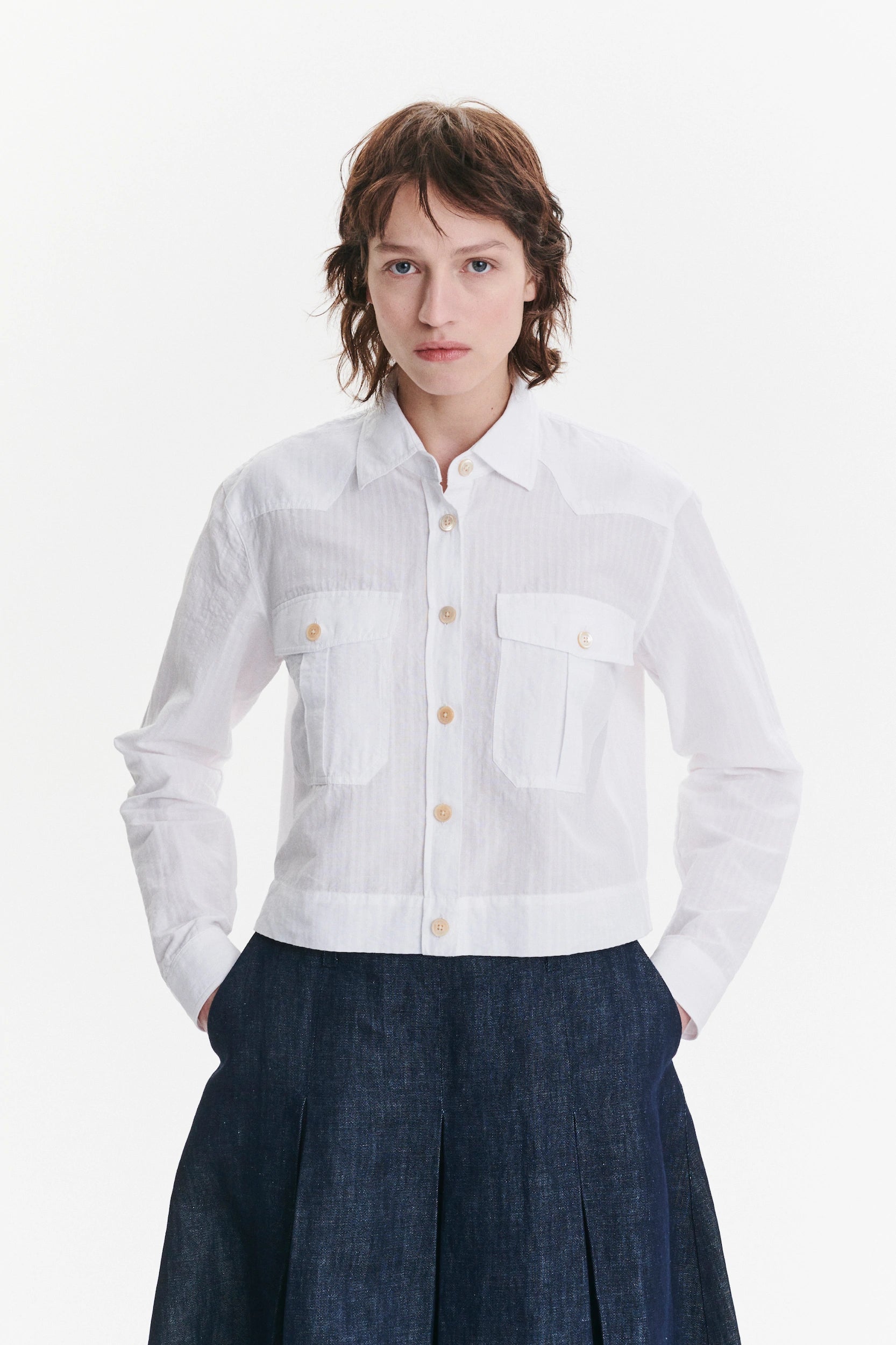 Shirt Jacket in a White Soft Portuguese Cotton and Linen Seersucker