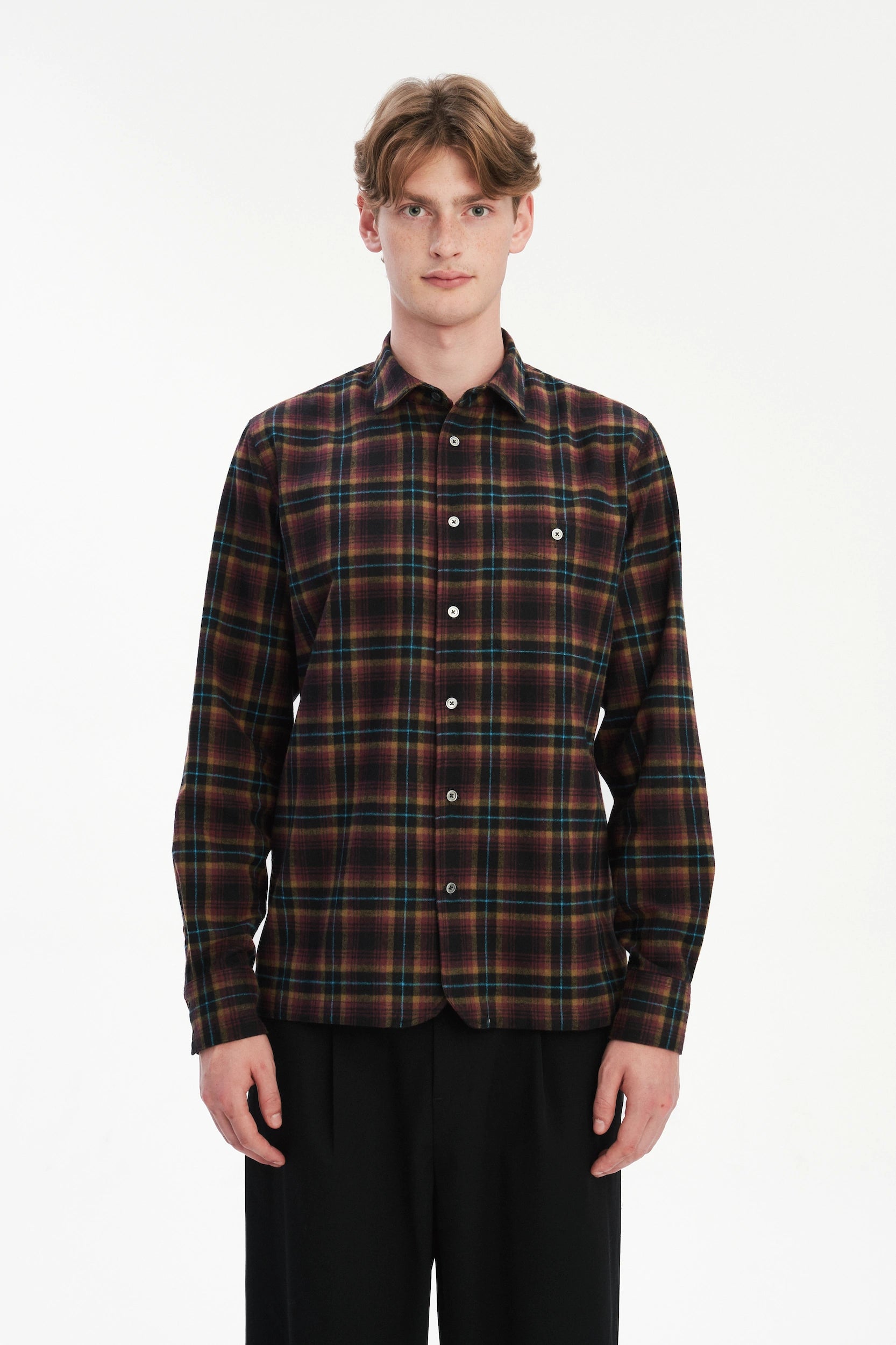 Strong Shirt in a Checked Recycled Structural Flannel