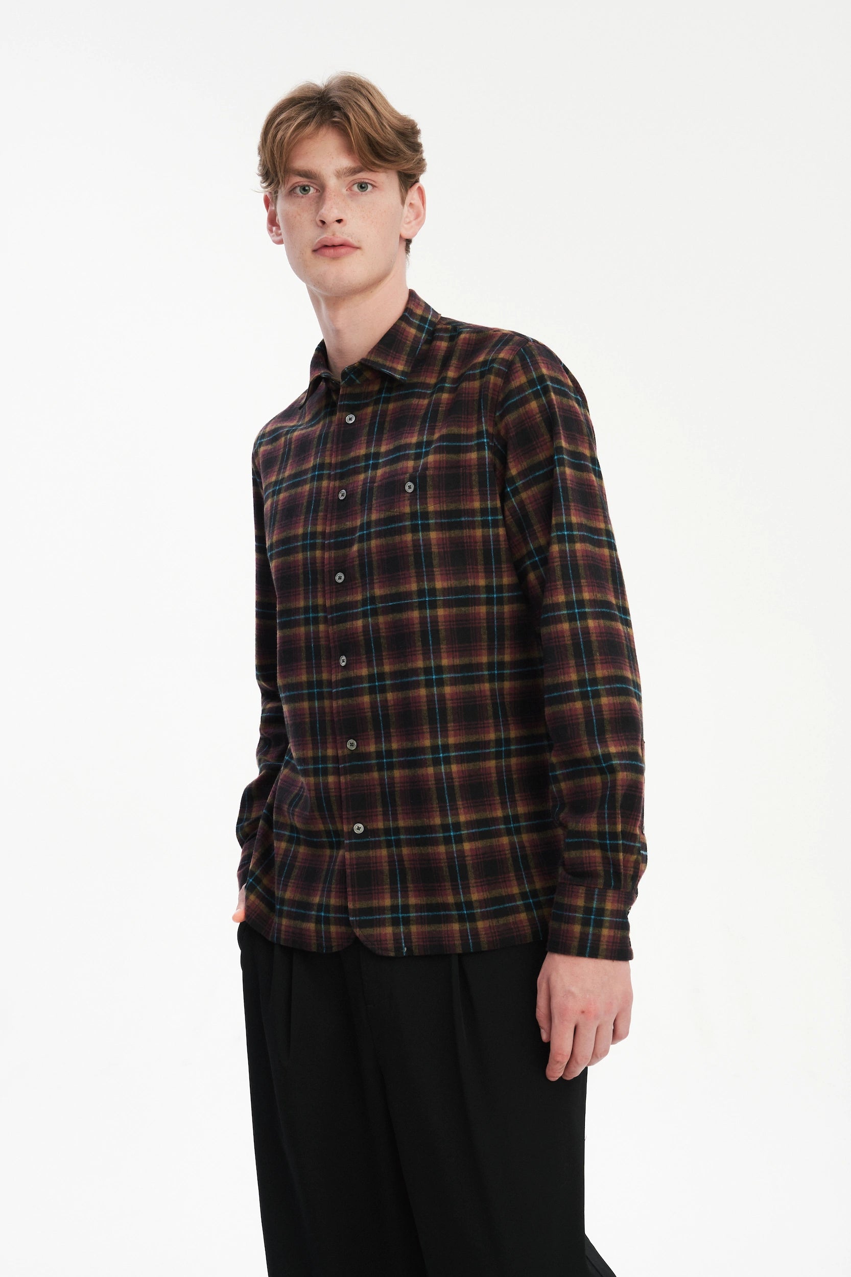 Strong Shirt in a Checked Recycled Structural Flannel