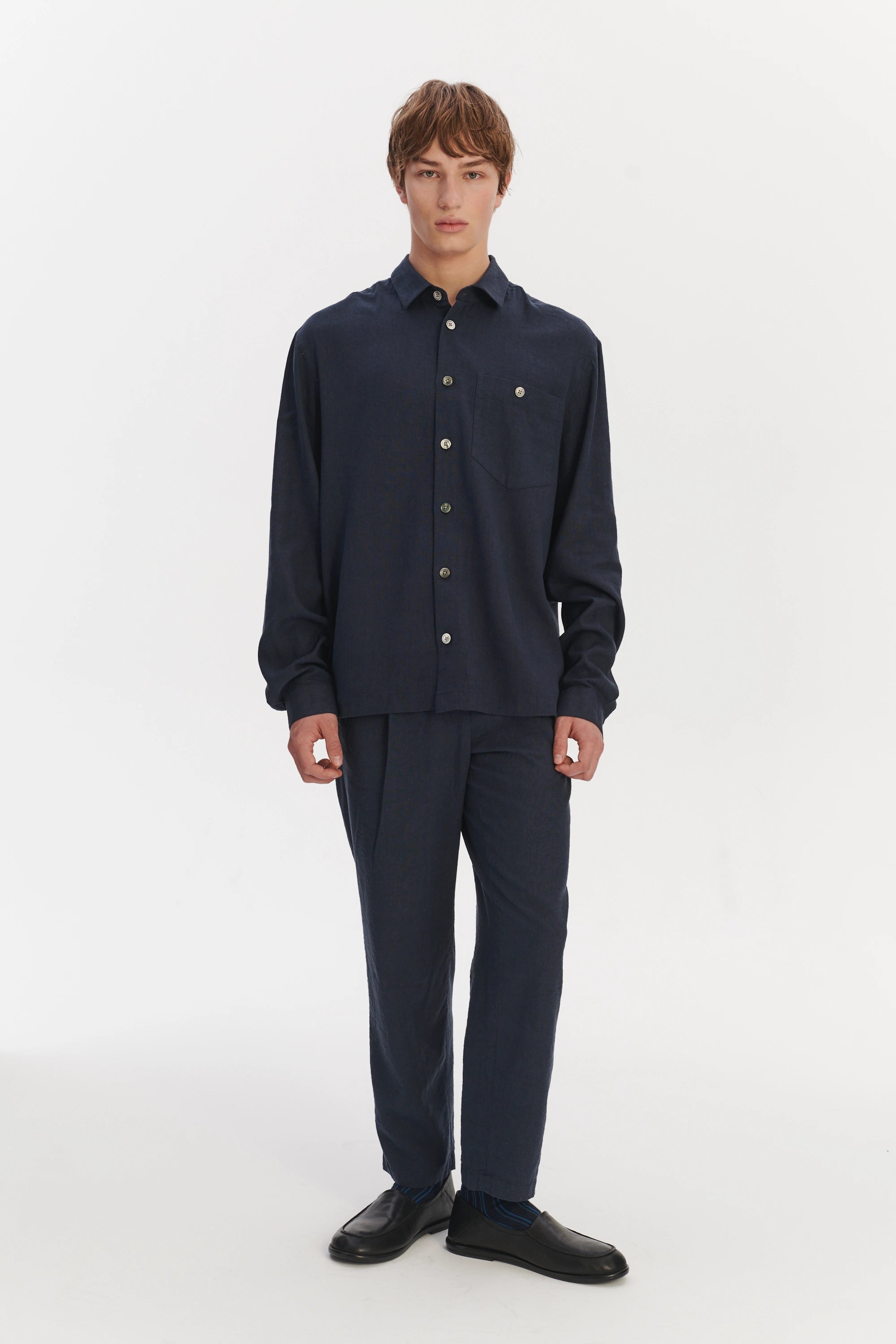 Architects Overshirt in a Navy Blue Mix of Japanese Linen and Silk