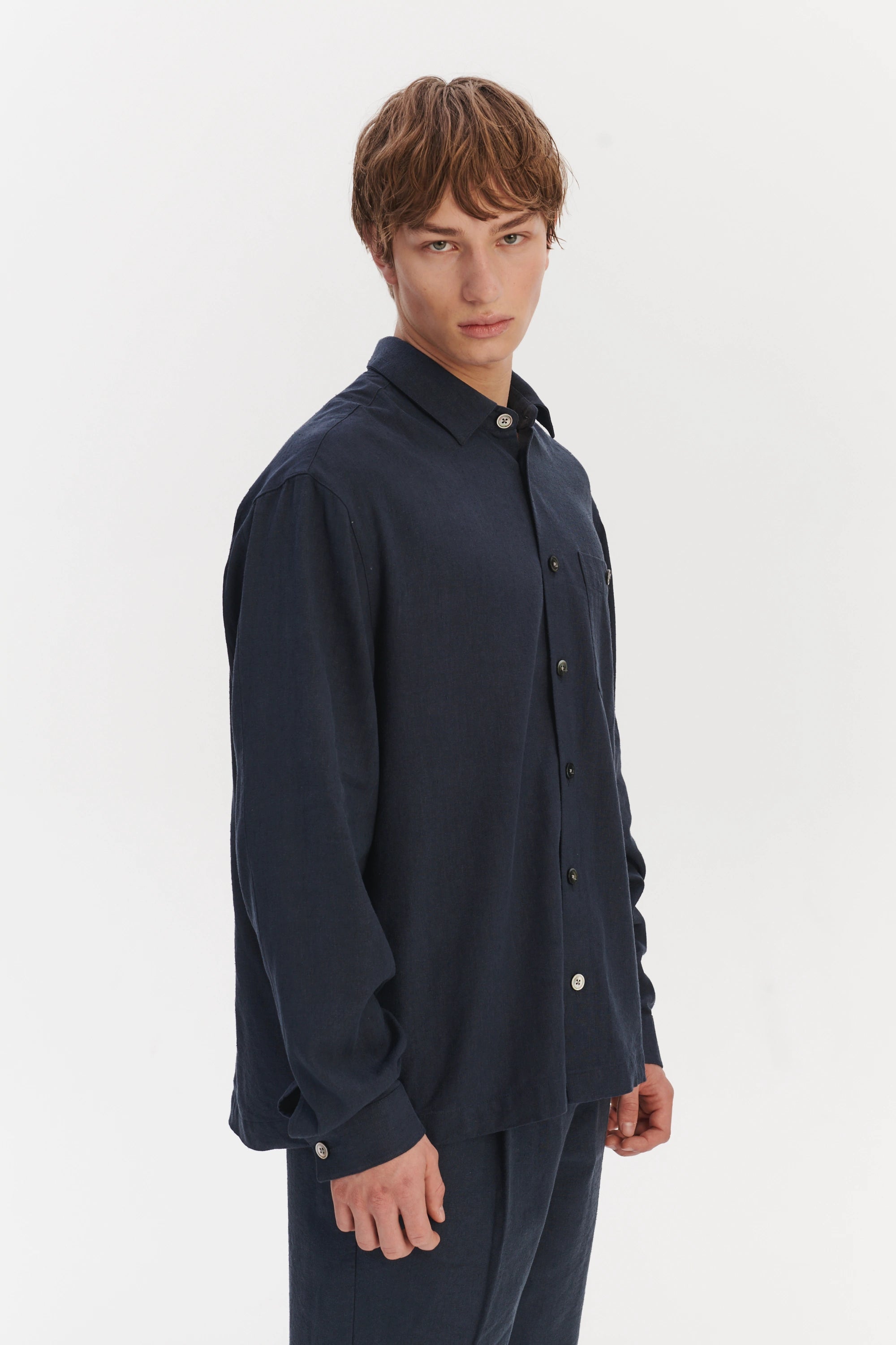 Architects Overshirt in a Navy Blue Mix of Japanese Linen and Silk