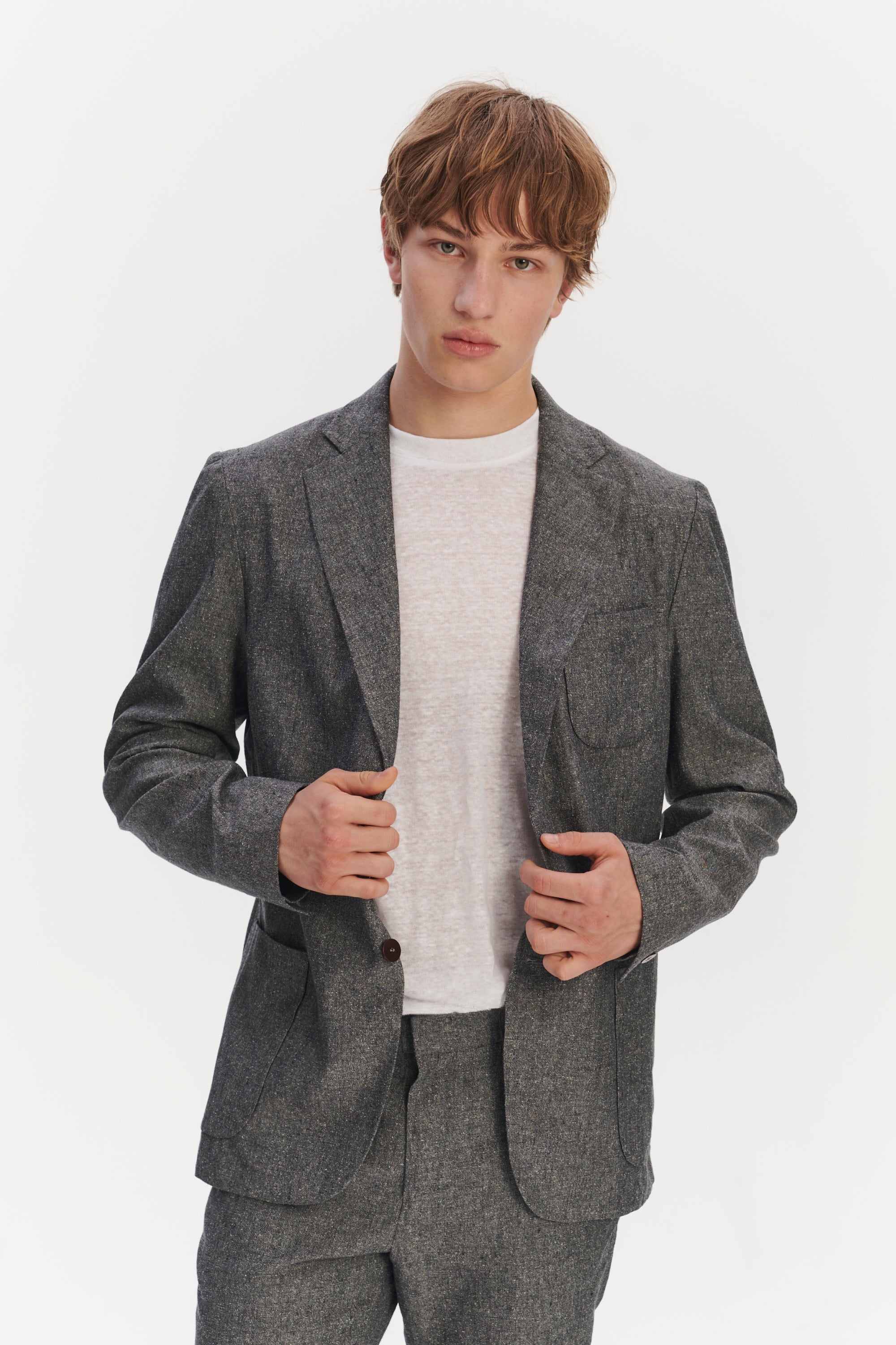Relaxed Blazer in a Grey Blend of Italian Virgin Wool, Silk and Linen by Zignone
