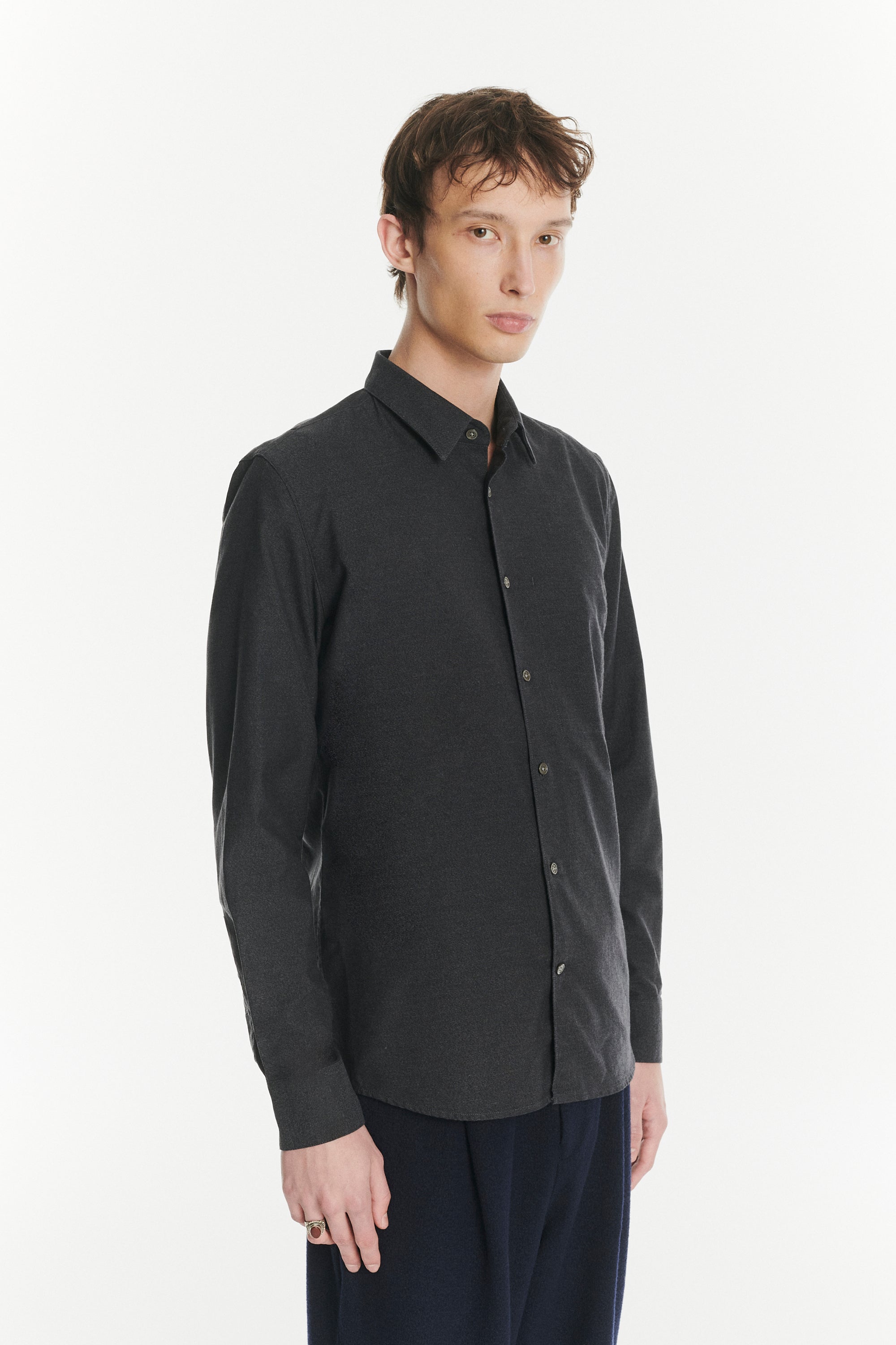 Feel Good Shirt in a Fine Dark Grey Italian Cotton Oxford