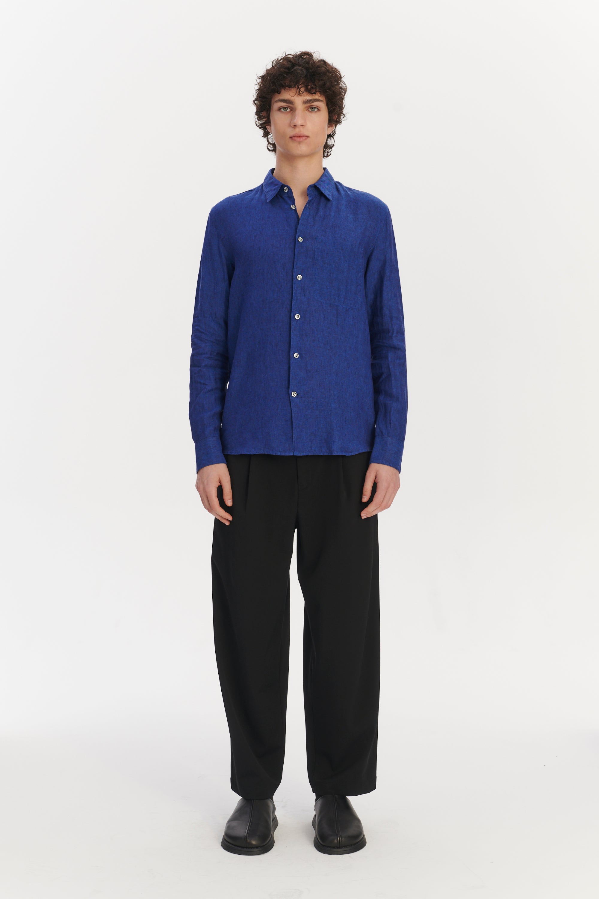 Feel Good Shirt in a Soft and Airy Cobalt  Blue Italian Linen