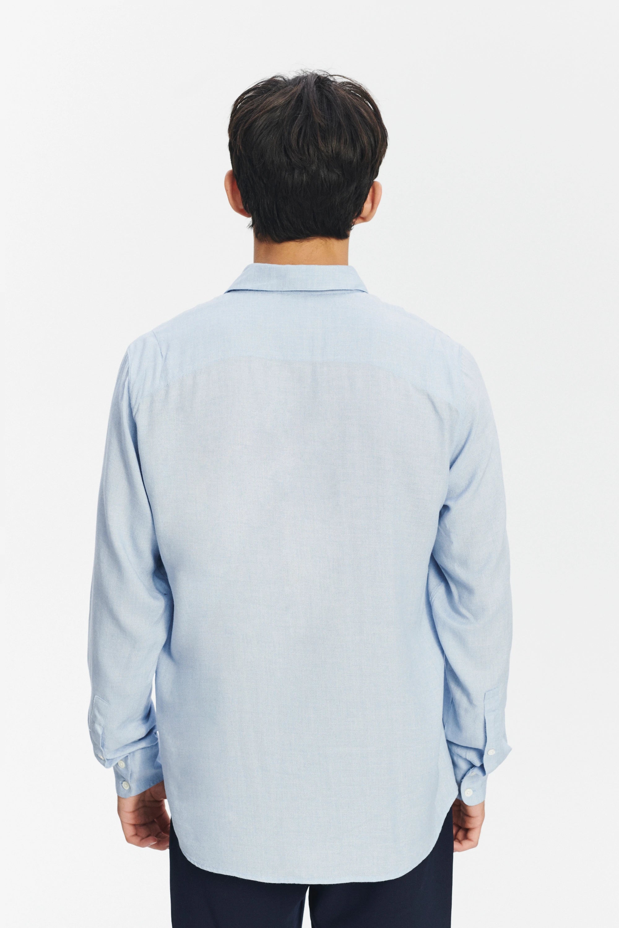 Feel Good Shirt in a Sky Blue Airy Mix of Portuguese Merino Wool and Modal