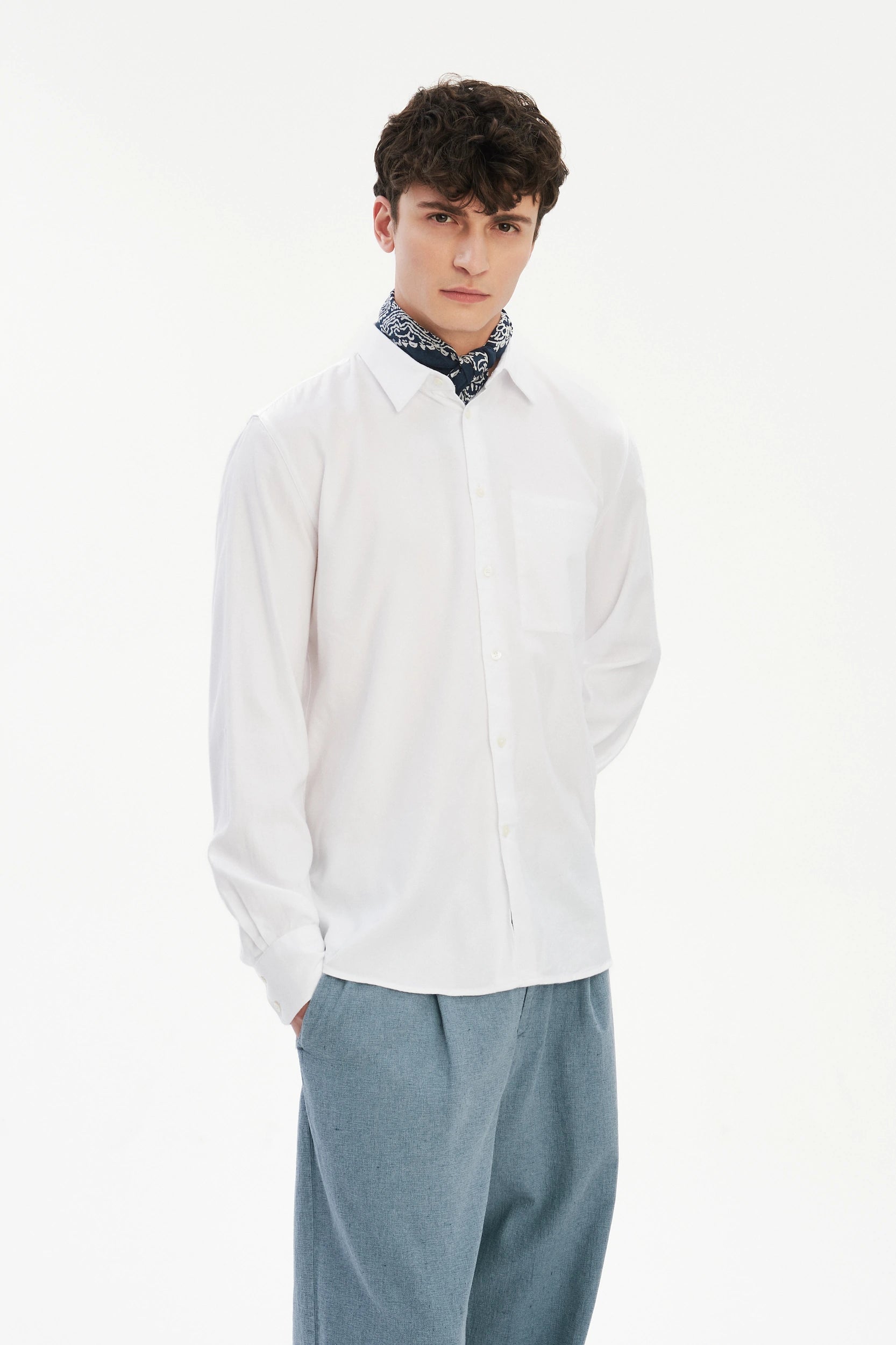 Feel Good Shirt in a White Very Soft Italian Lyocell and Cotton