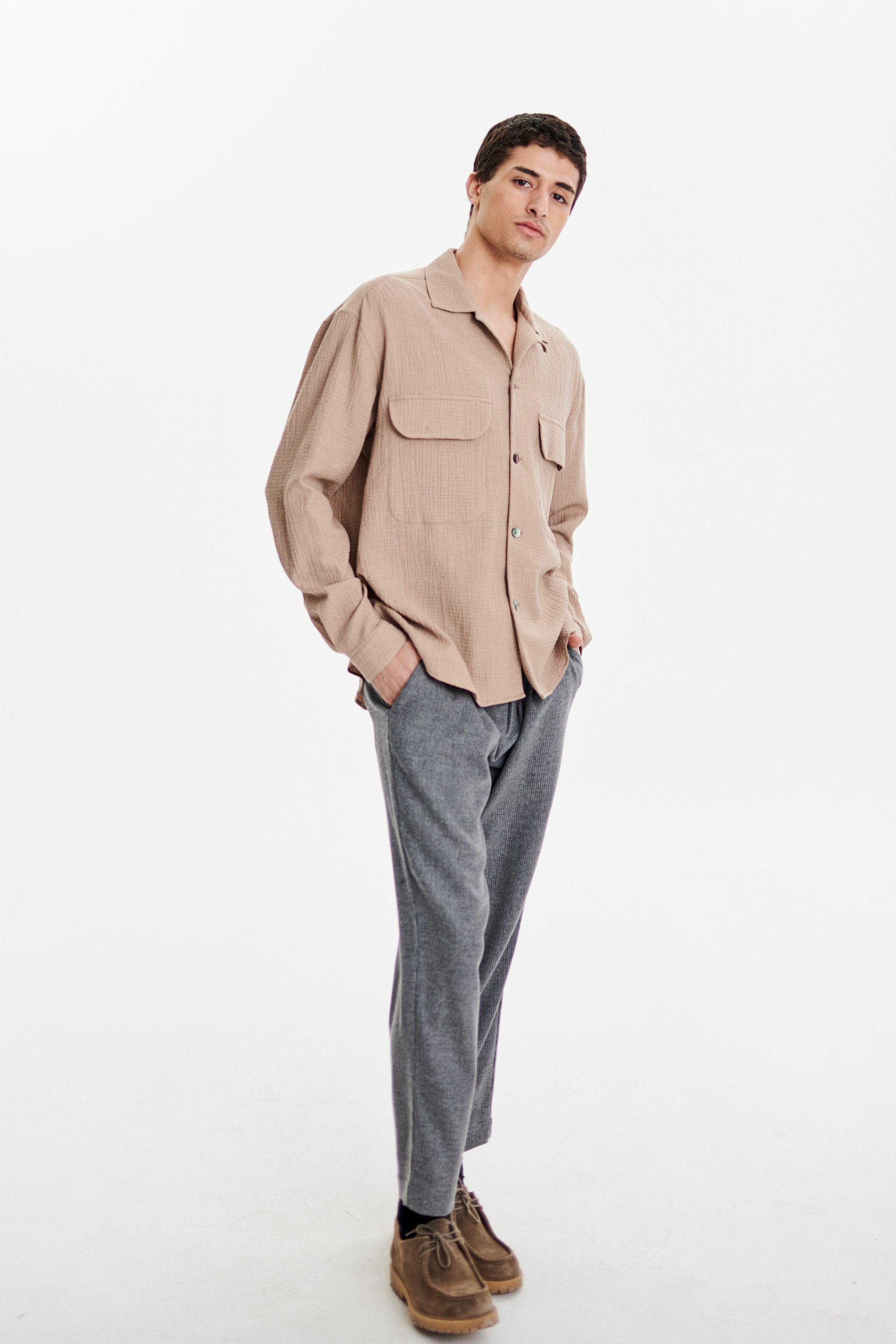 Relaxed Oversized Leisure Shirt in a Nut Beige Soft Cashmere and Cotton Seersucker