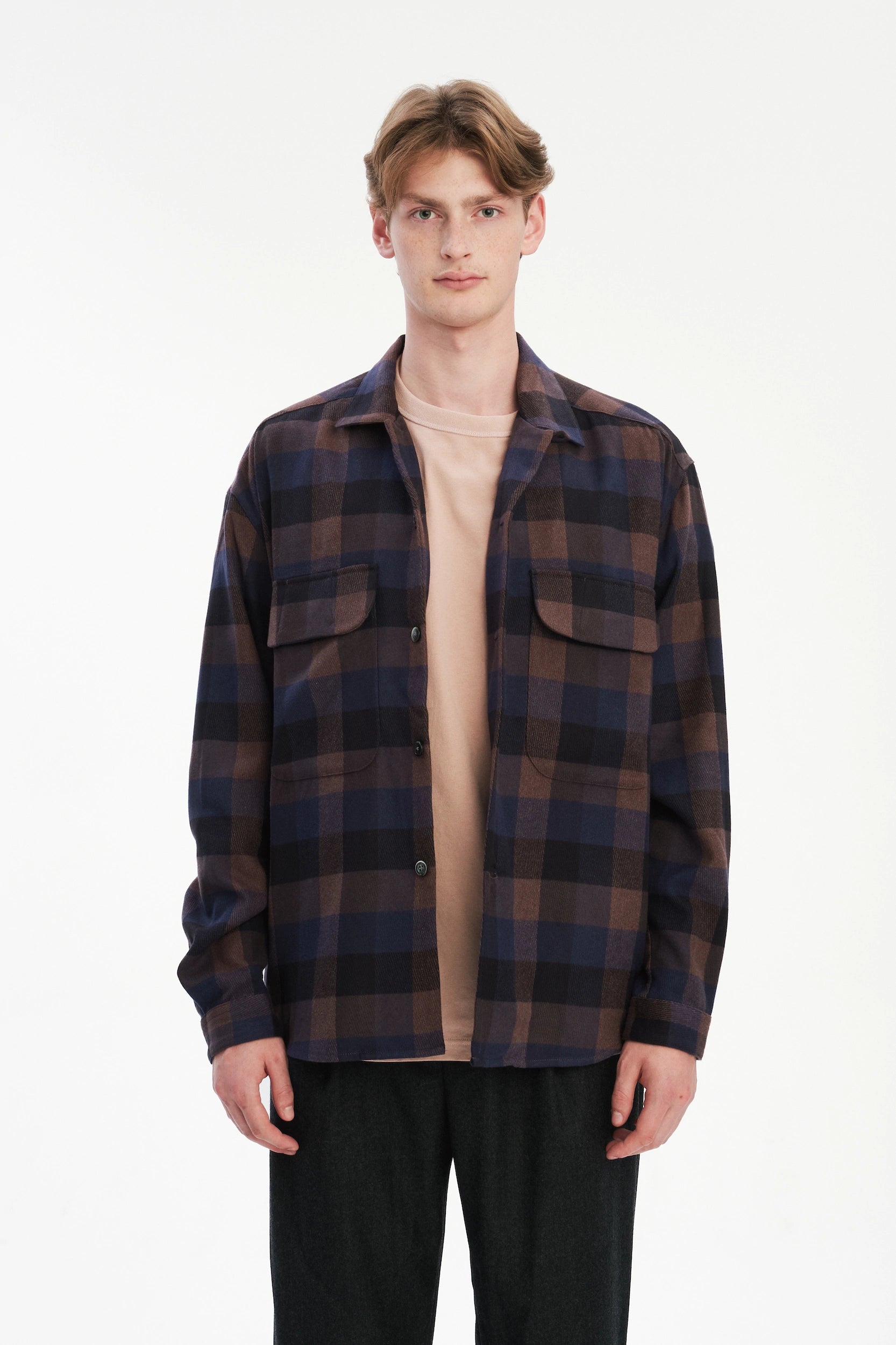 Relaxed Oversized Leisure Shirt in Italian Mix of Cotton and Tencel