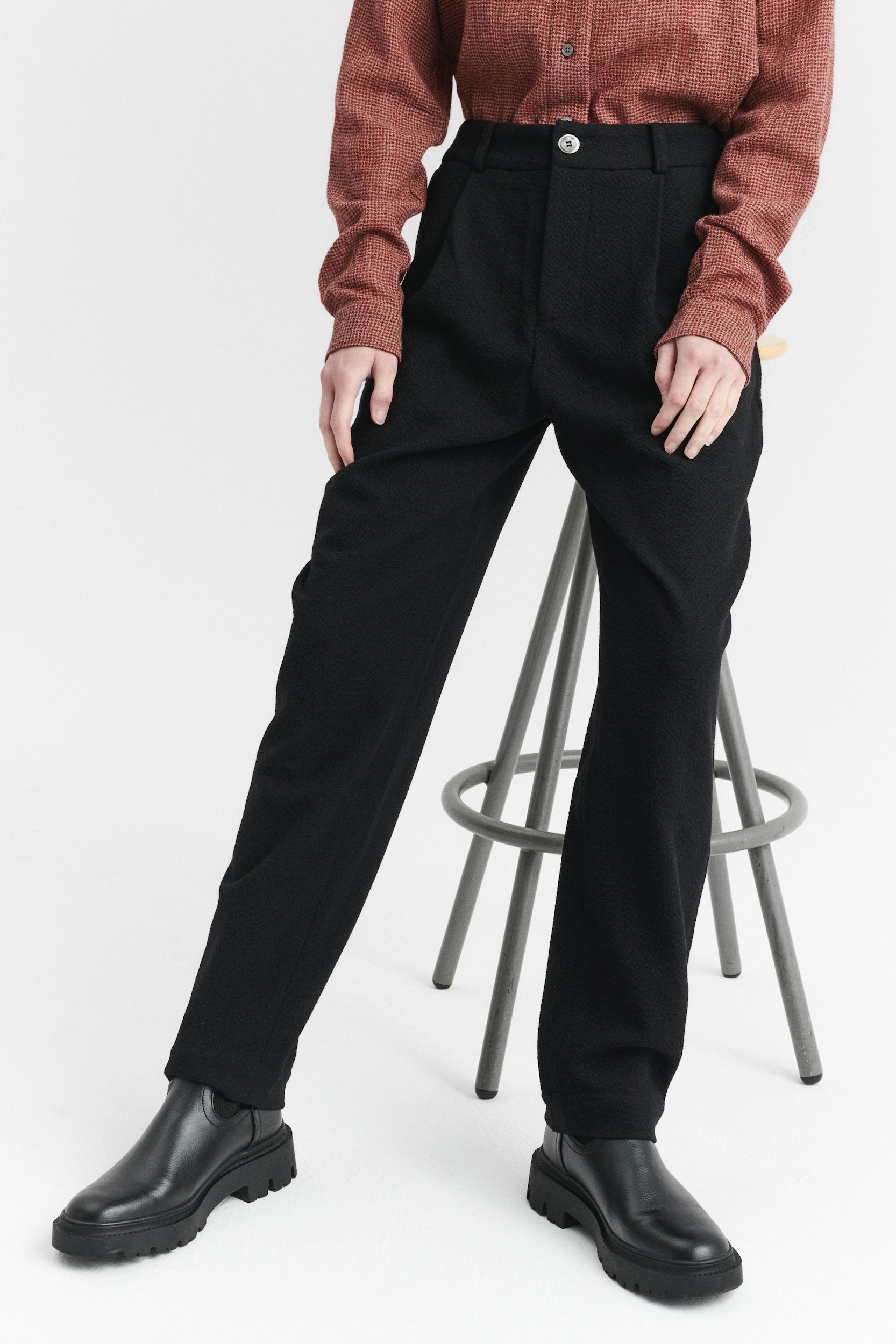 Women's Genuine Trousers in a Black Italian Virgin Wool and Cotton Seersucker