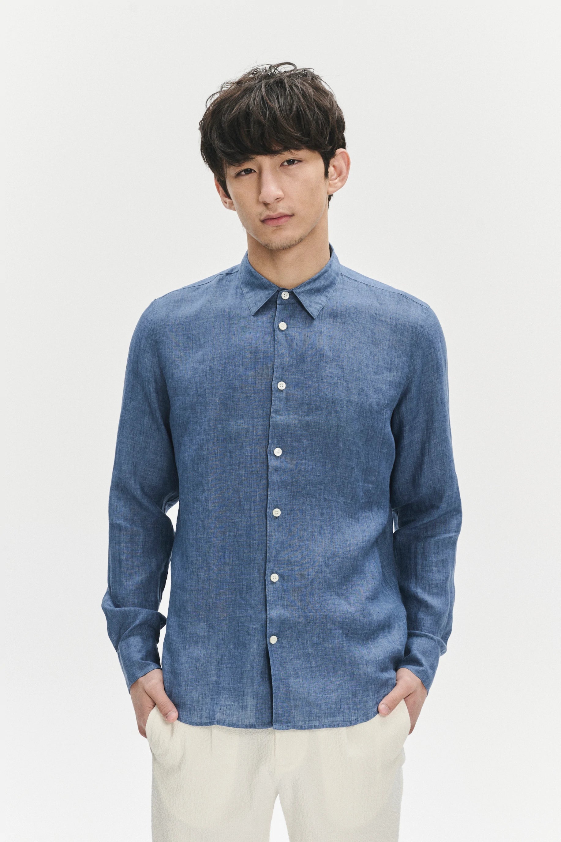 Feel Good Shirt in a Berlin Blue Italian Linen