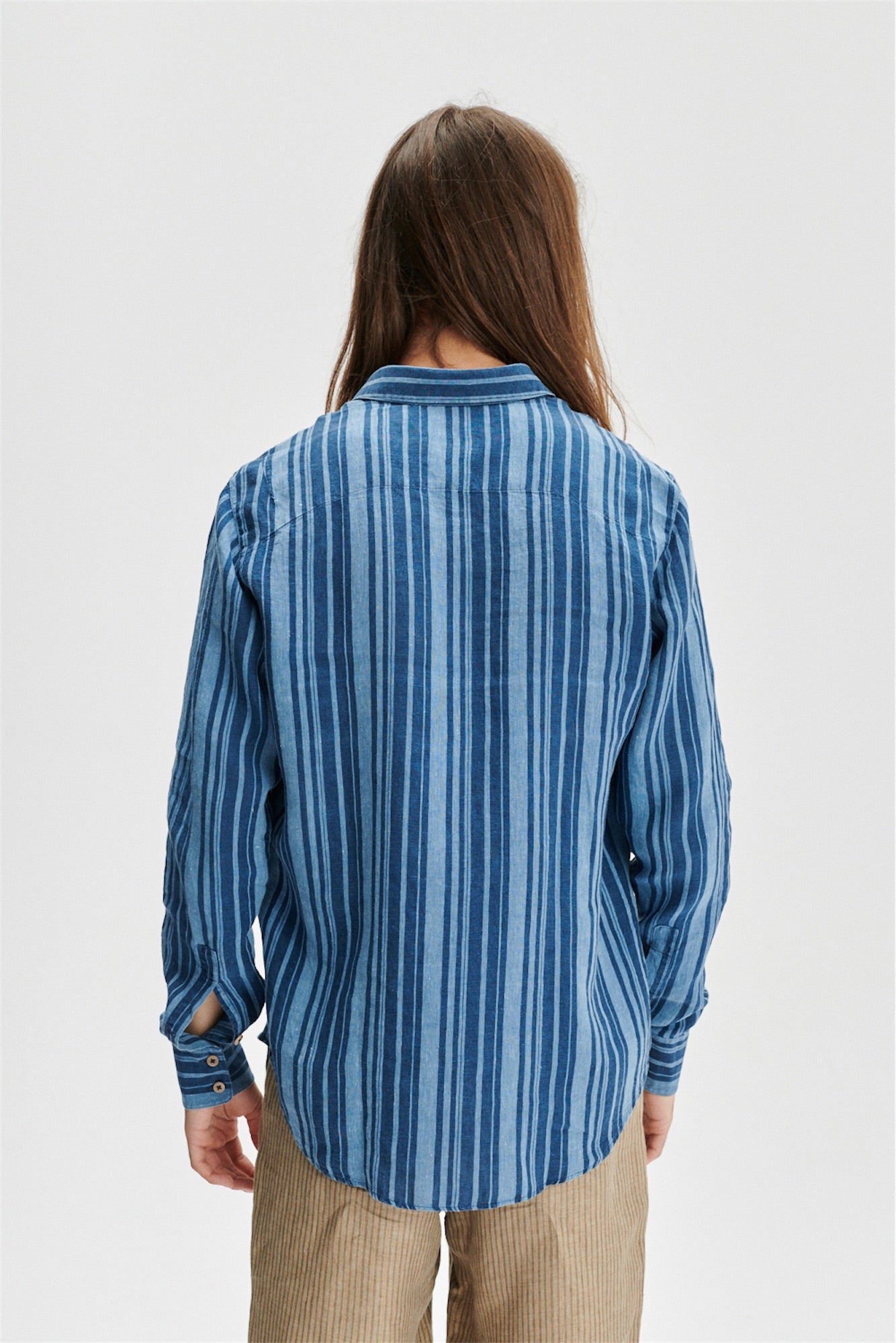 Feel Good Shirt in a Striped Linen