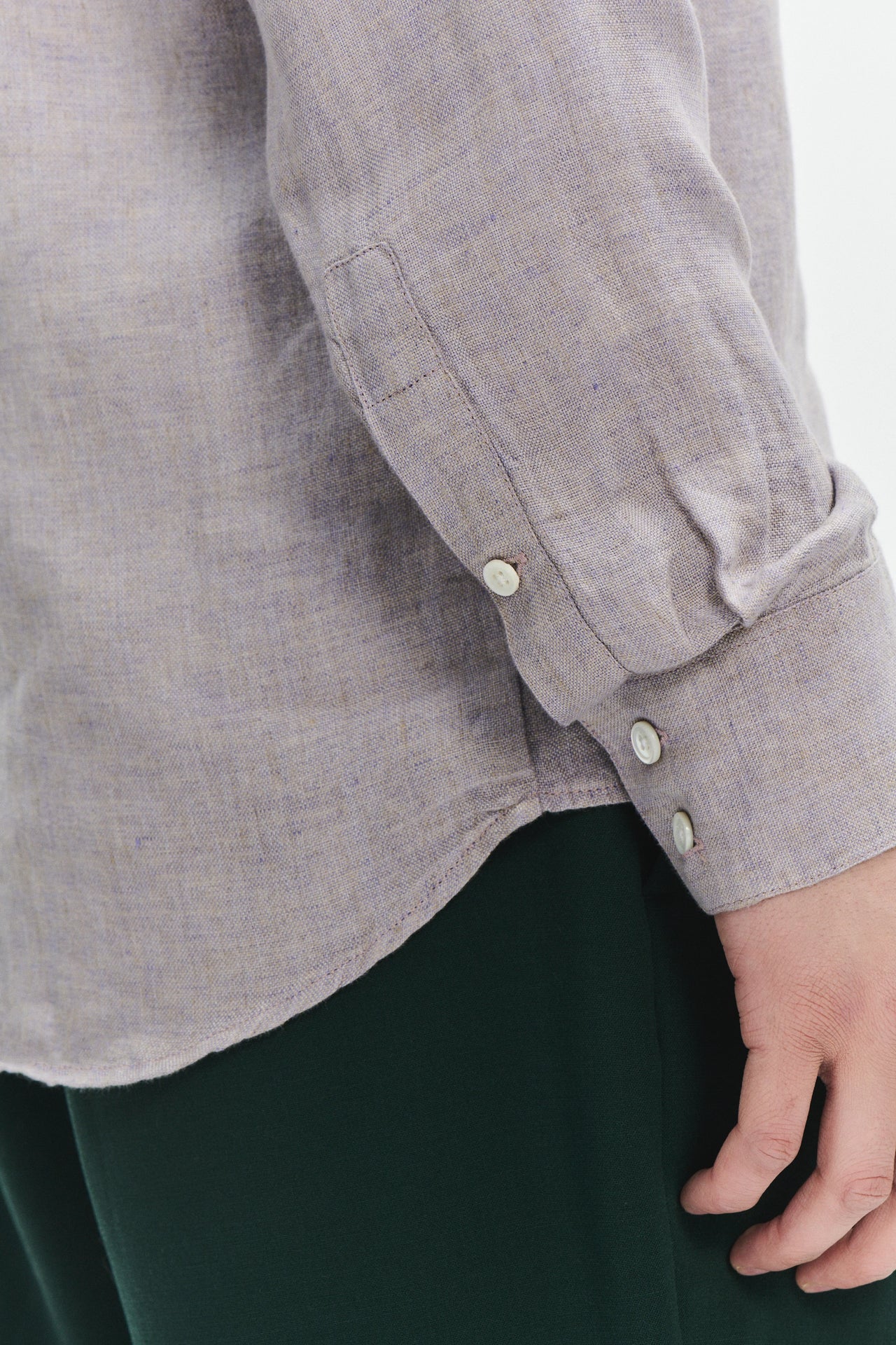 Feel Good Shirt in a Lavender Rich Structured Italian Oxford Linen