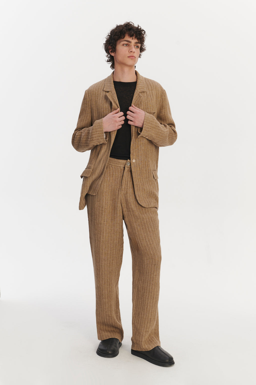 Oversized Jacket in a Fluid Italian Linen and Viscose