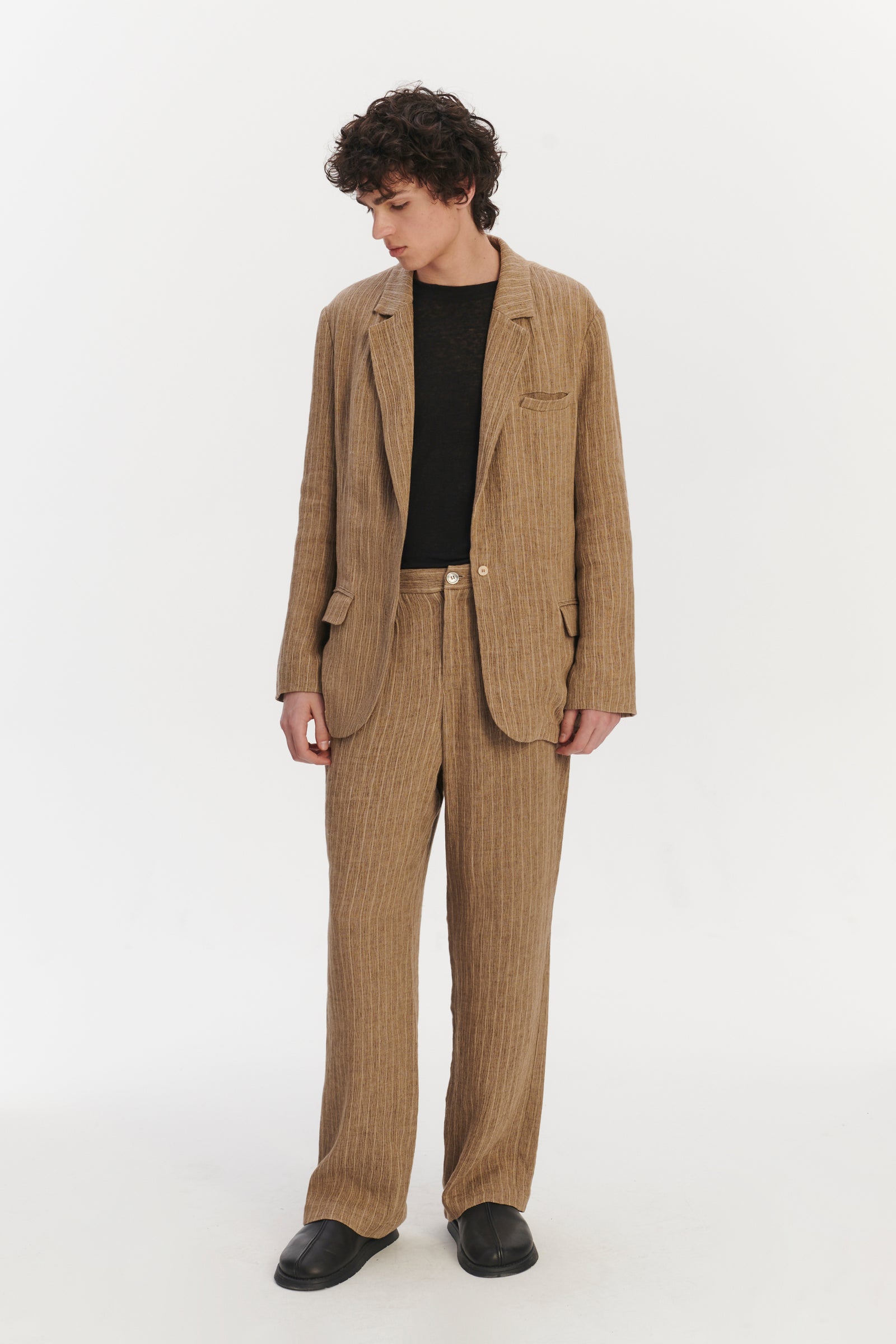 Oversized Layover Jacket in a Camel Fluid Italian Linen and Viscose