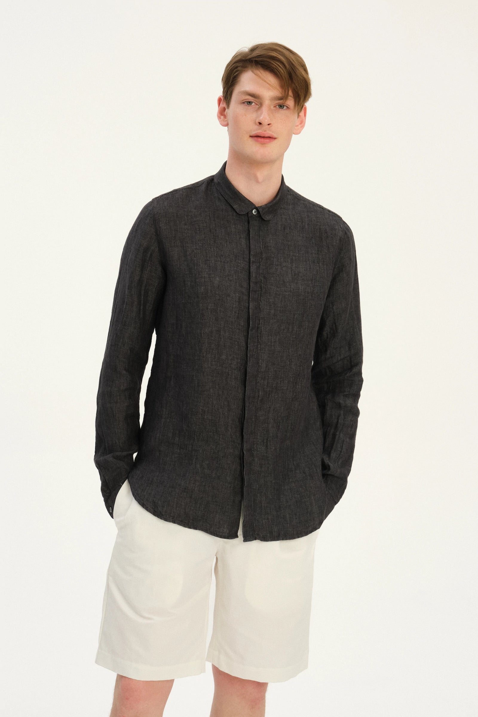 Cute Round Collar Shirt in Pure Linen