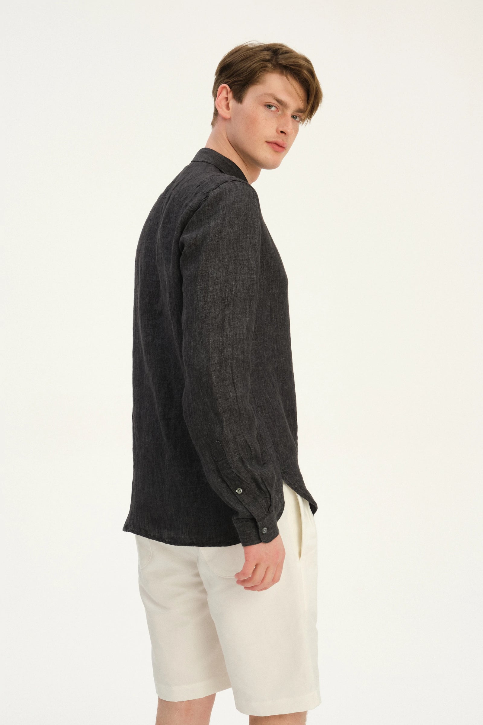 Cute Round Collar Shirt in Pure Linen