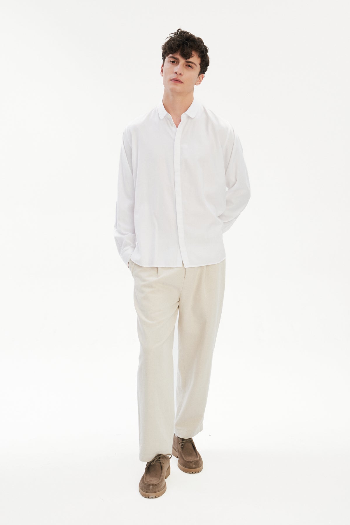 Cute Shirt in a White Very Soft Italian Lyocell and Cotton