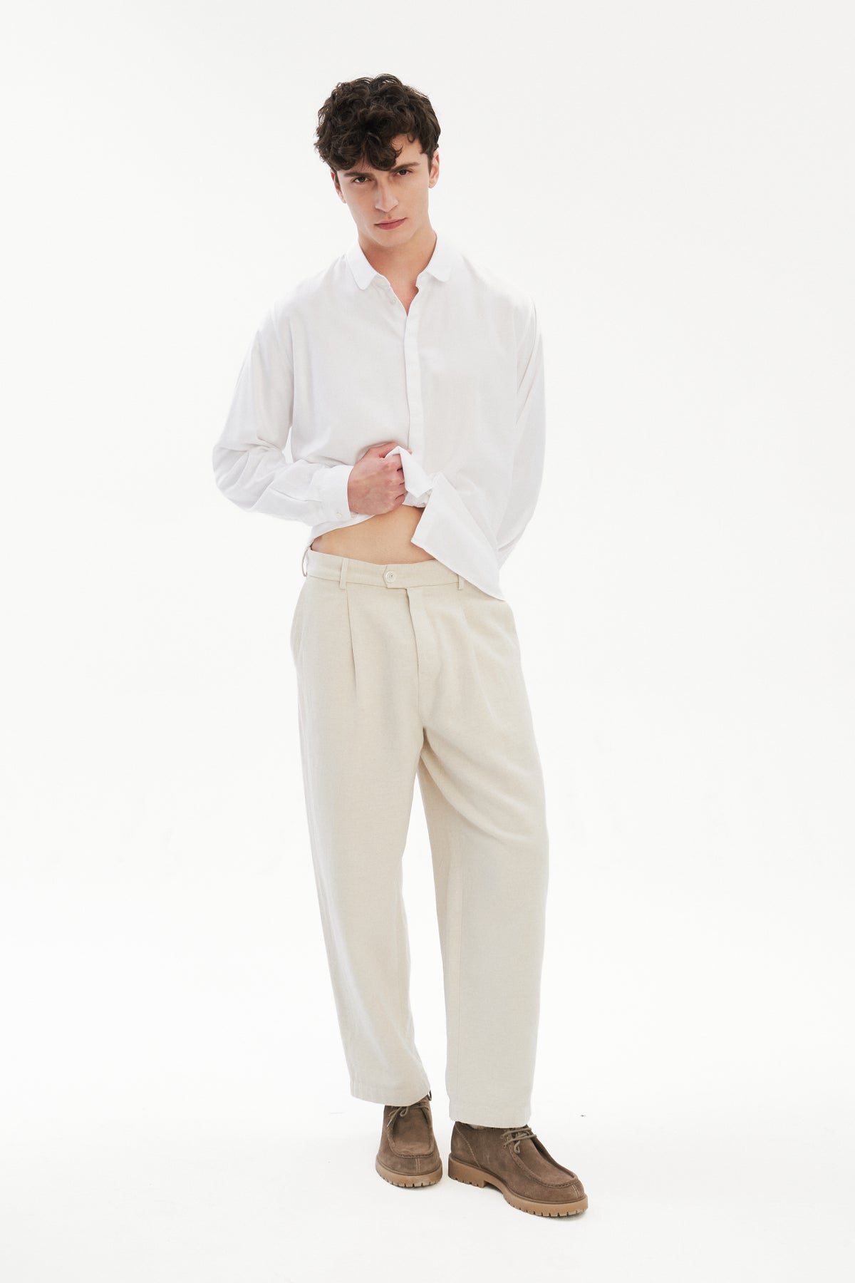 Cute Shirt in a White Very Soft Italian Lyocell and Cotton