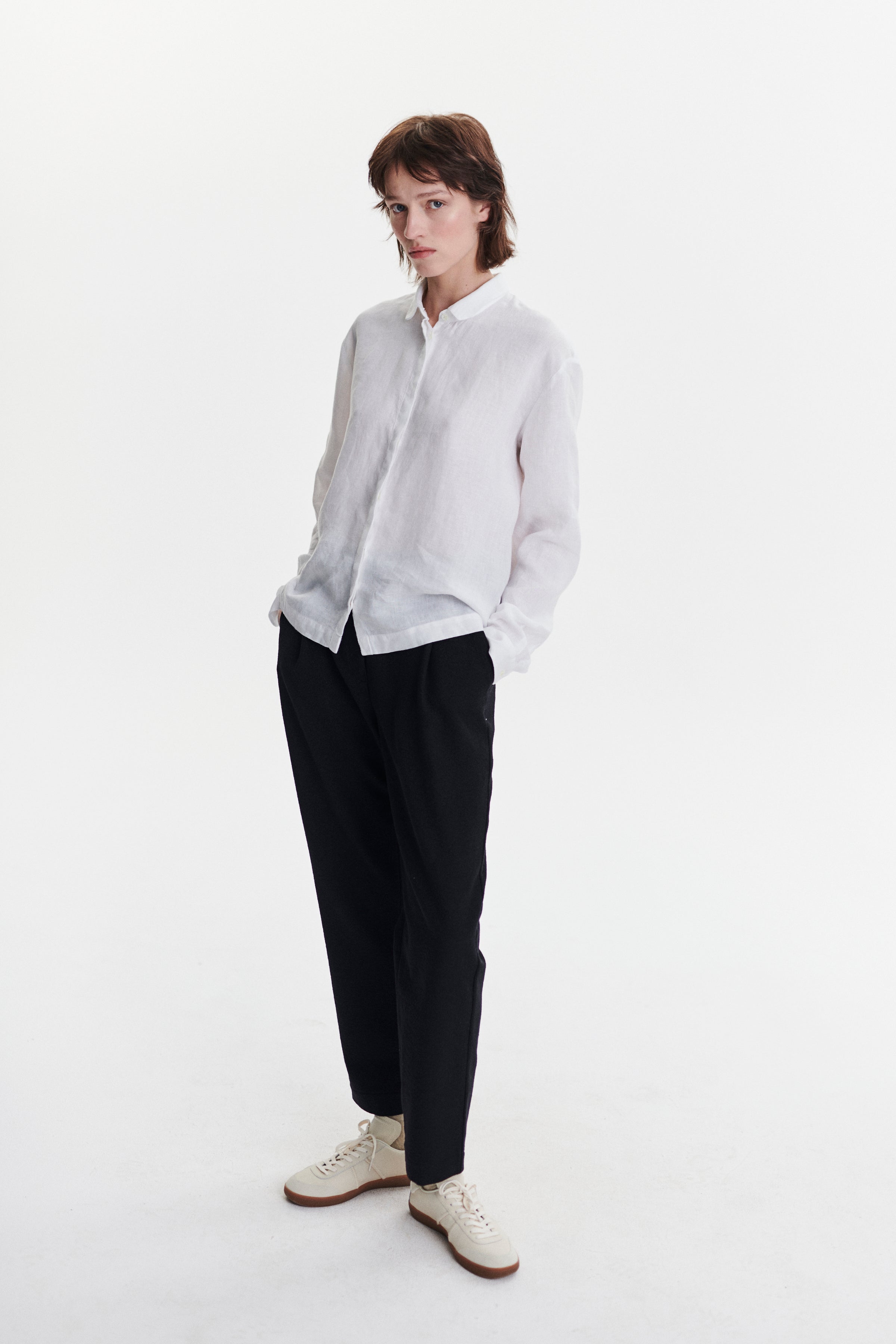 Cute Round Collar Shirt in a White Soft Linen