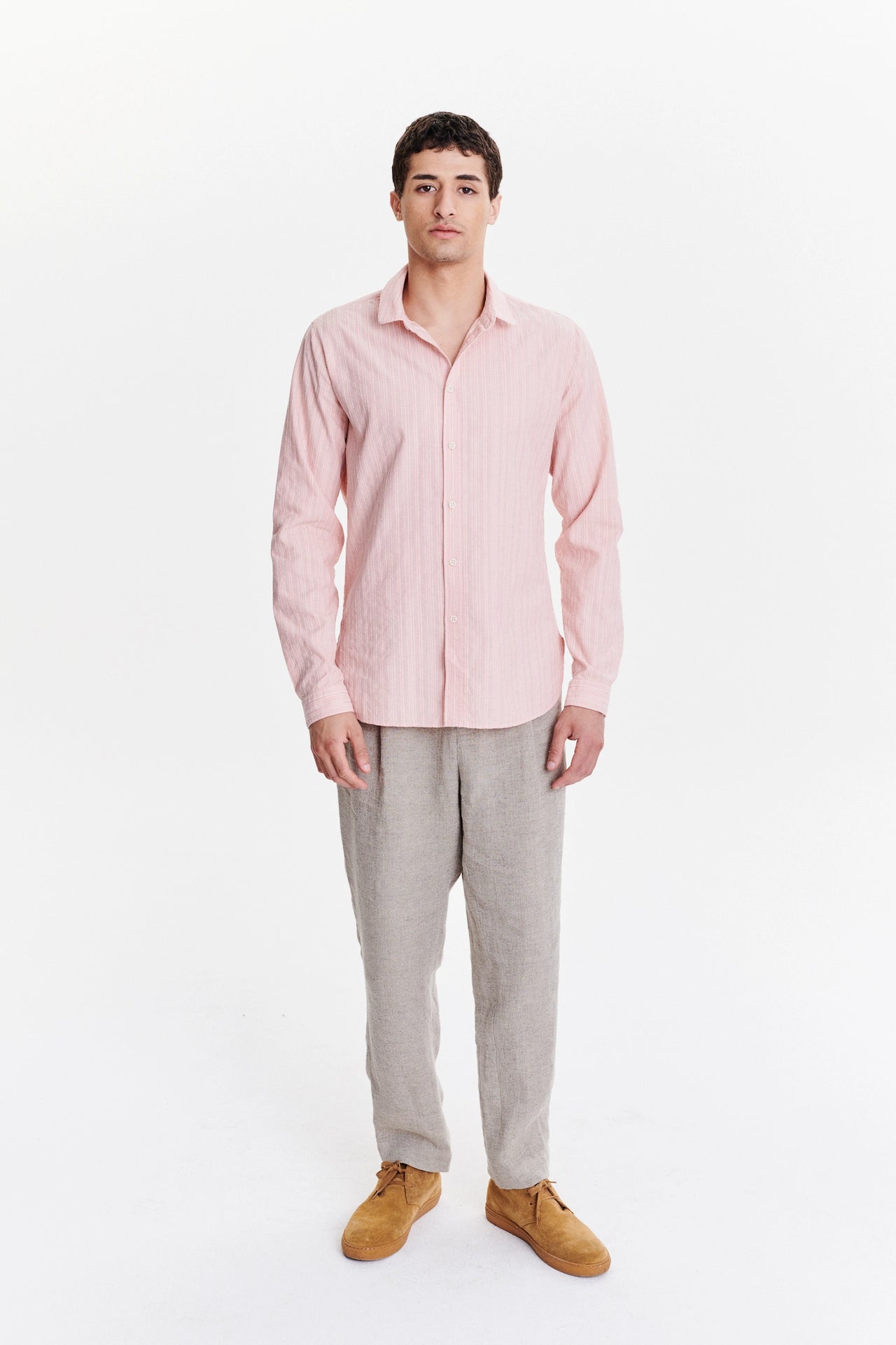 ほのかなピンクのストライプの構造的なイタリア綿の新しいかわいいシャツ