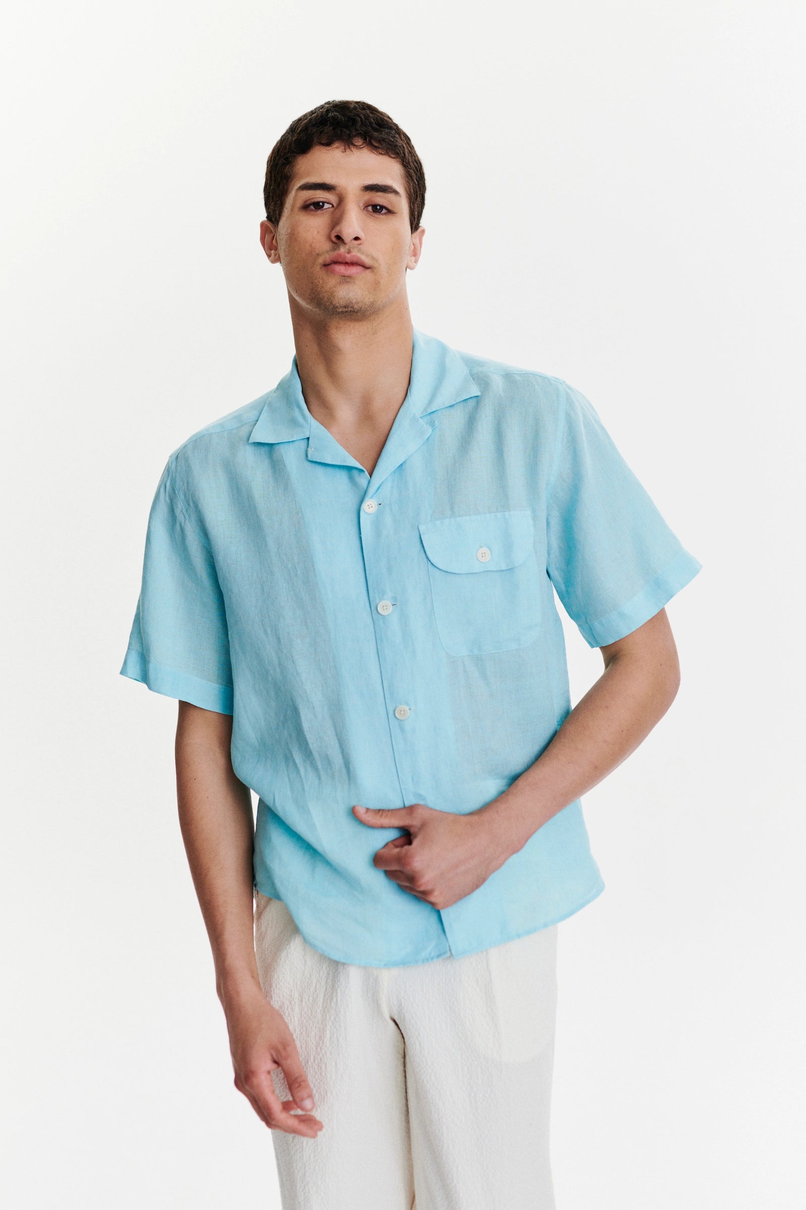 Short Sleeve Camp Collar Shirt in a Blue Turquoise Soft Italian Cotton Seersucker