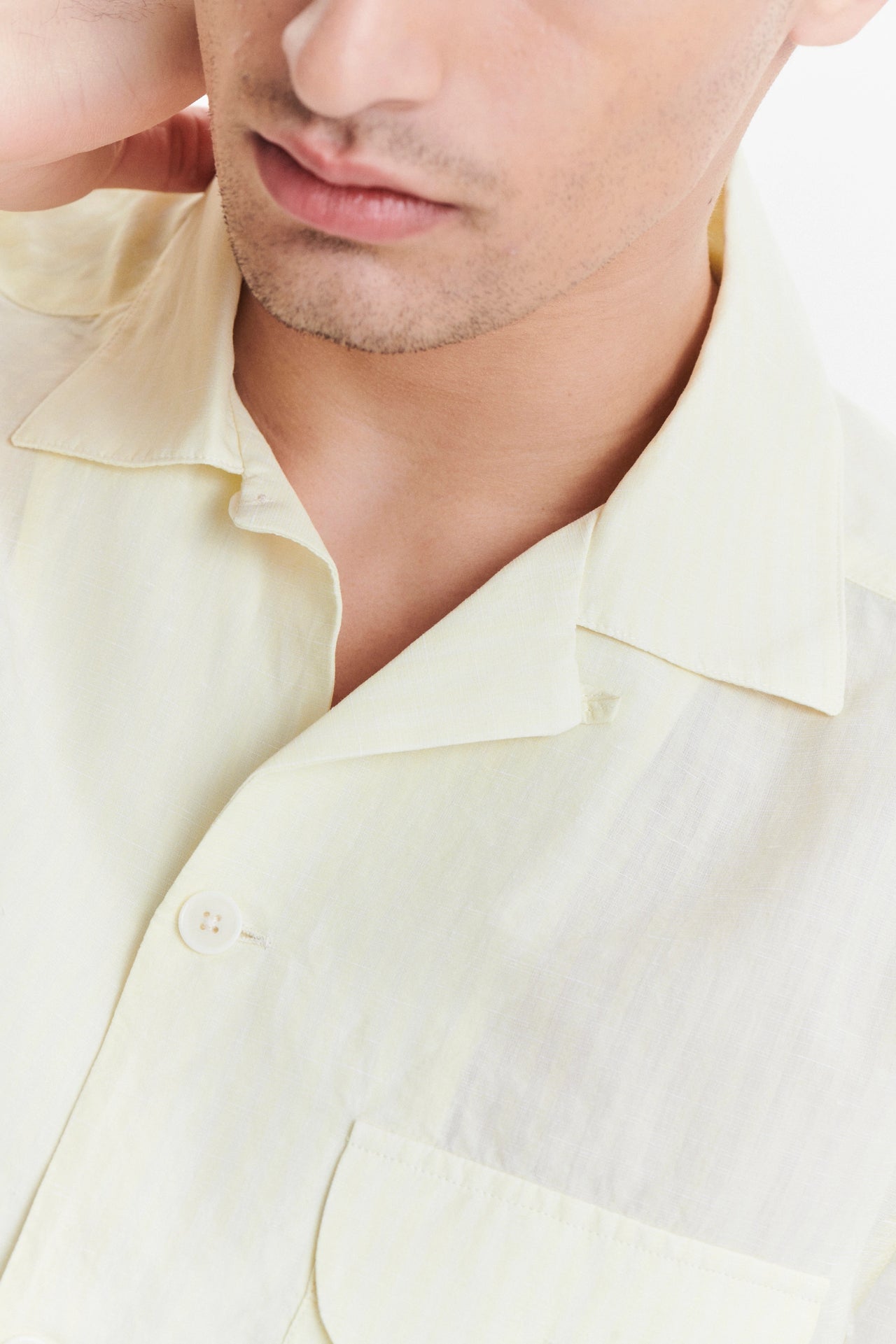 Short Sleeve Camp Collar Shirt in  a  Lemon Cream Soft Italian Cotton Seersucker