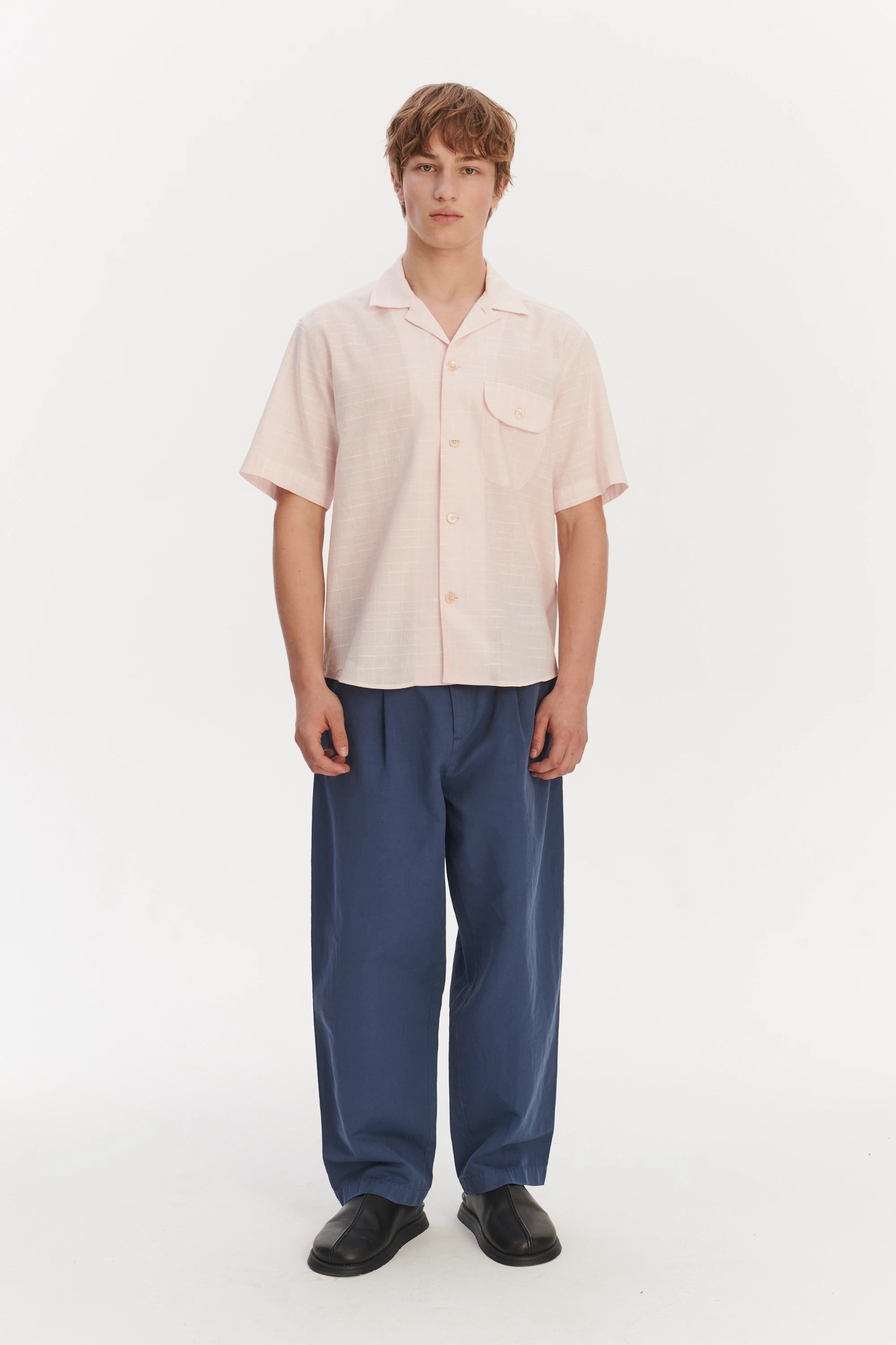 Short Sleeve Camp Collar Shirt in a Subtle Pink Mix of Portuguese Cotton, Linen and Pineapple