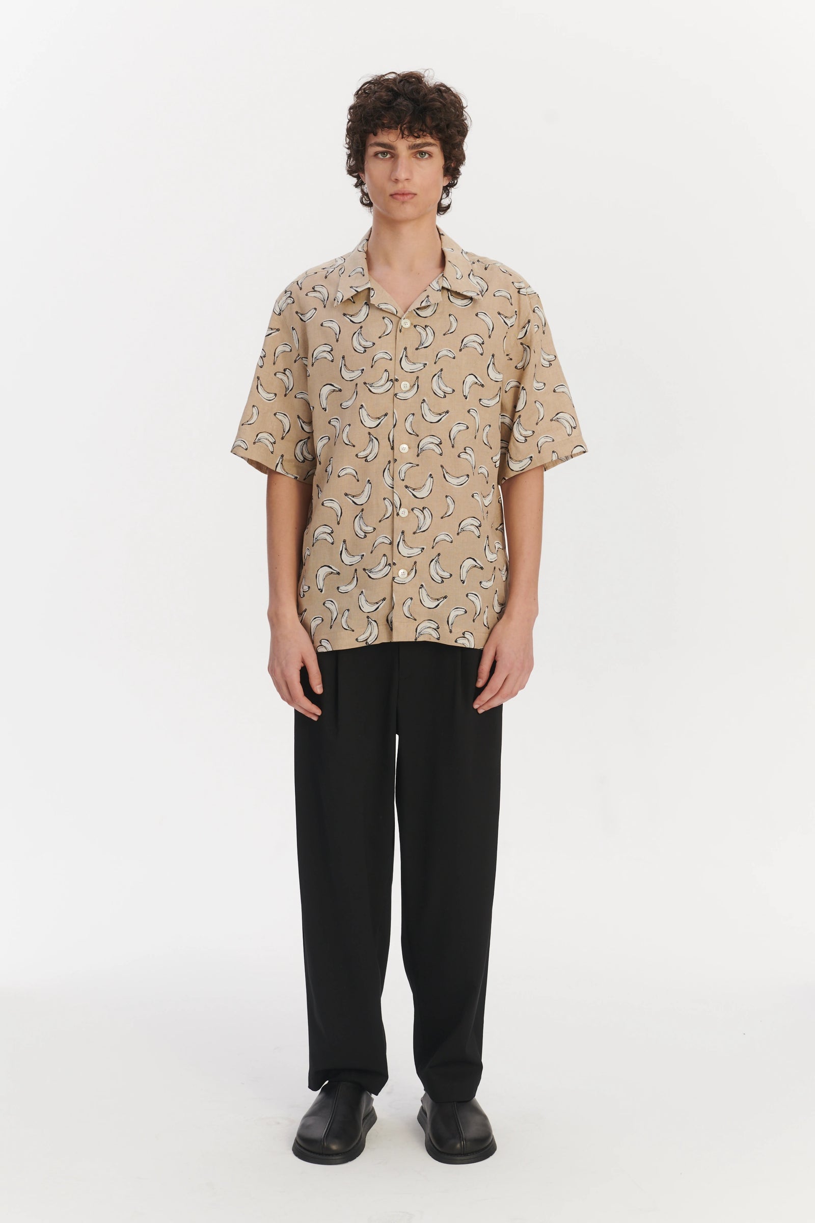 Short Sleeve Relaxed Cuban Collar Shirt in a Beige, White and Black Fine Italian Linen