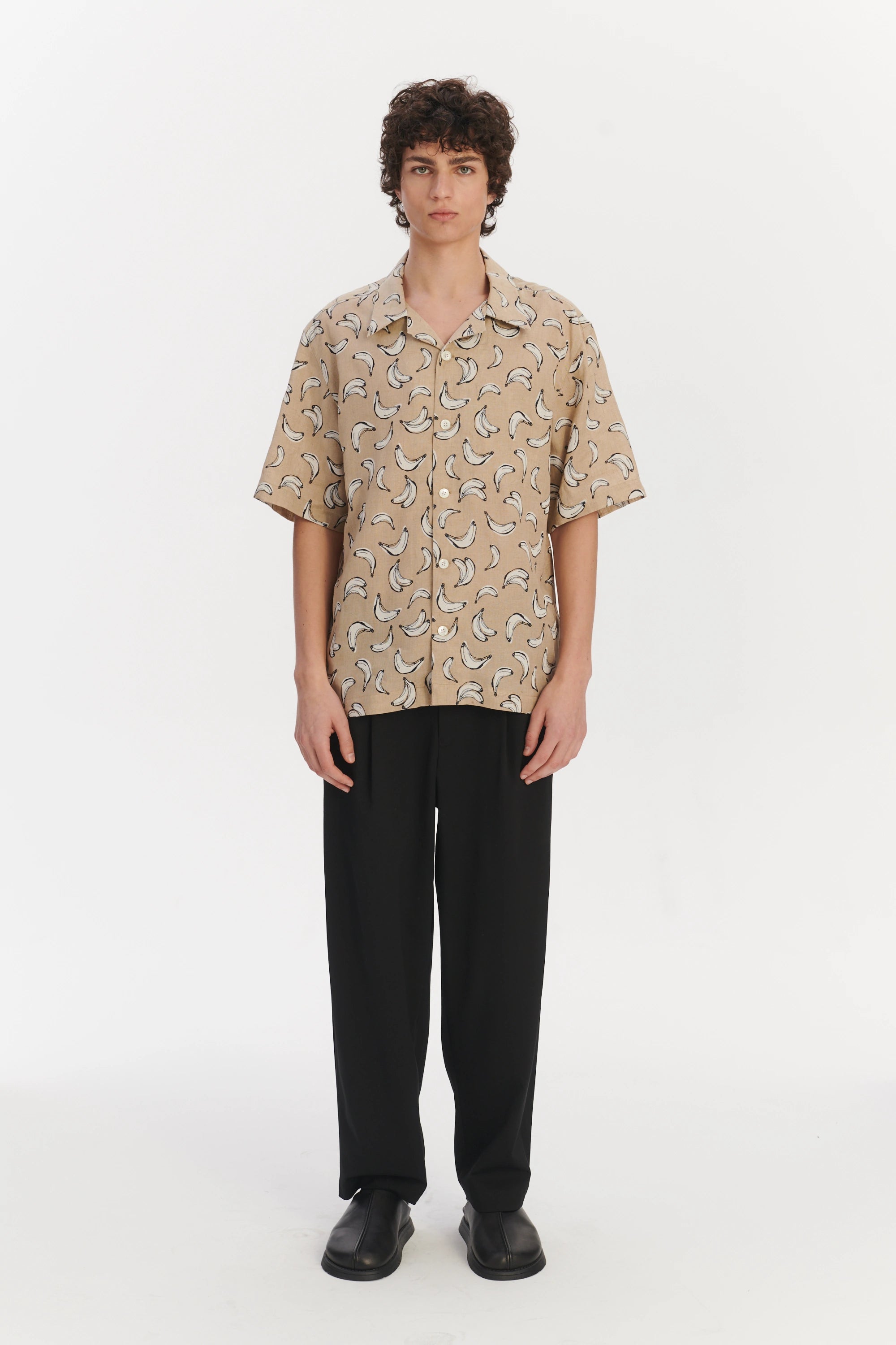 Short Sleeve Relaxed Cuban Collar Shirt in a Beige, White and Black Fine Italian Linen