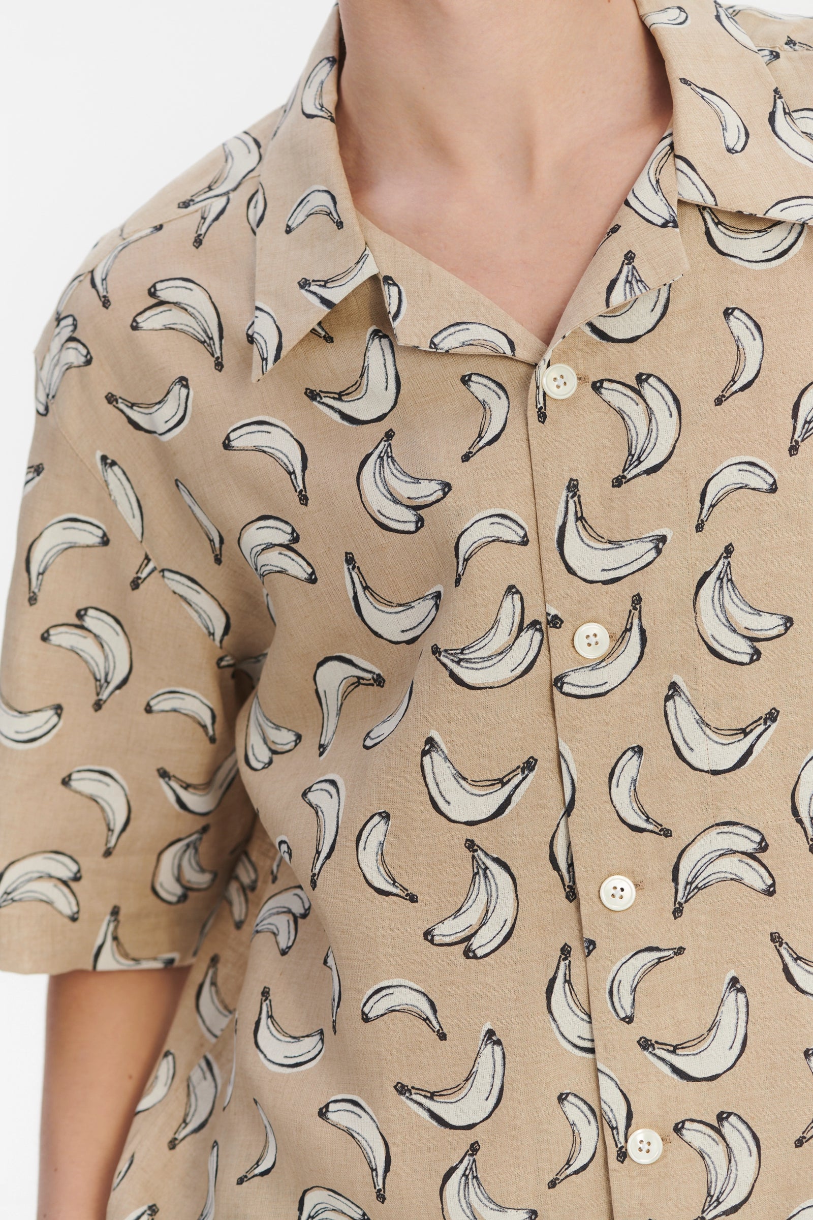 Short Sleeve Relaxed Cuban Collar Shirt in a Beige, White and Black Fine Italian Linen