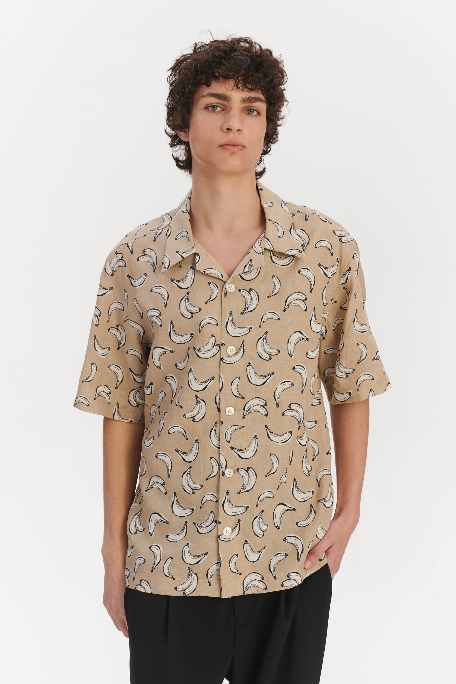 Short Sleeve Relaxed Cuban Collar Shirt in a Beige, White and Black Fine Italian Linen