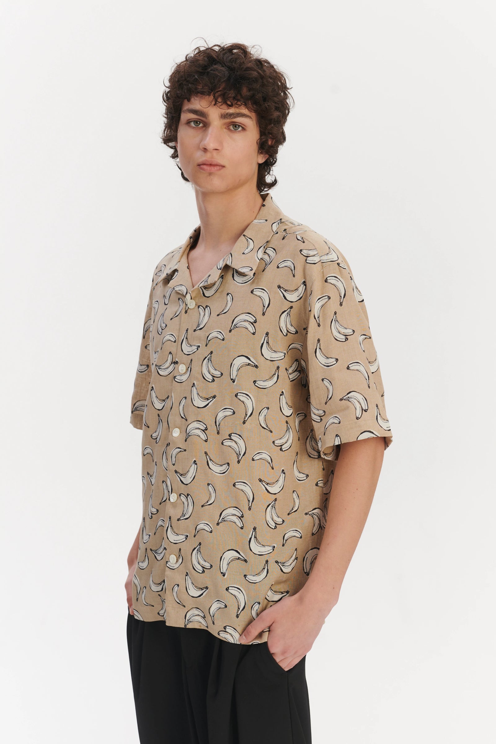 Short Sleeve Relaxed Cuban Collar Shirt in a Beige, White and Black Fine Italian Linen