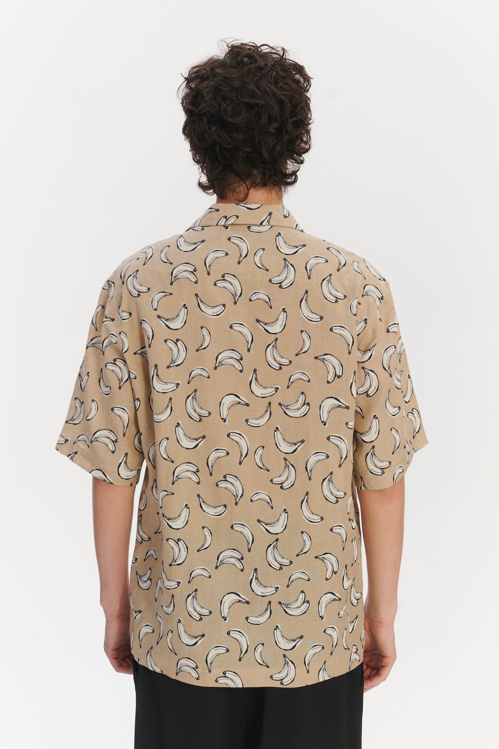 Short Sleeve Relaxed Cuban Collar Shirt in a Beige, White and Black Fine Italian Linen