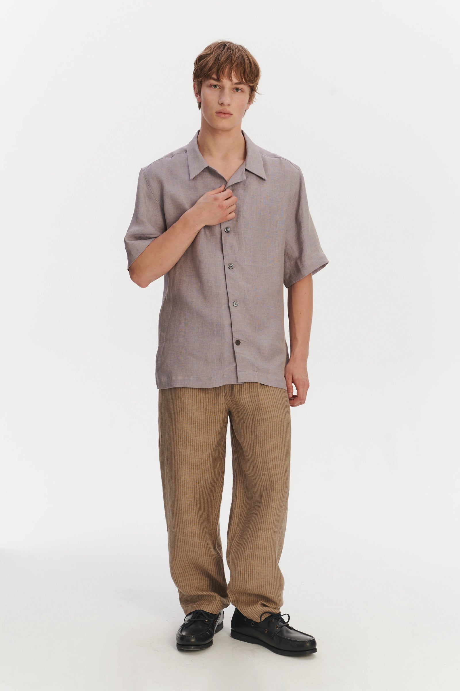 Cuban Collar Shirt in a Lavender Italian Oxford Linen