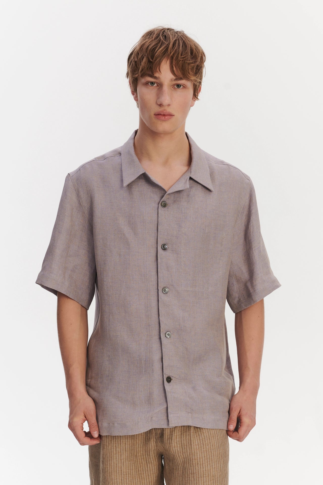Cuban Collar Shirt in a Lavender Structured Italian Oxford Linen