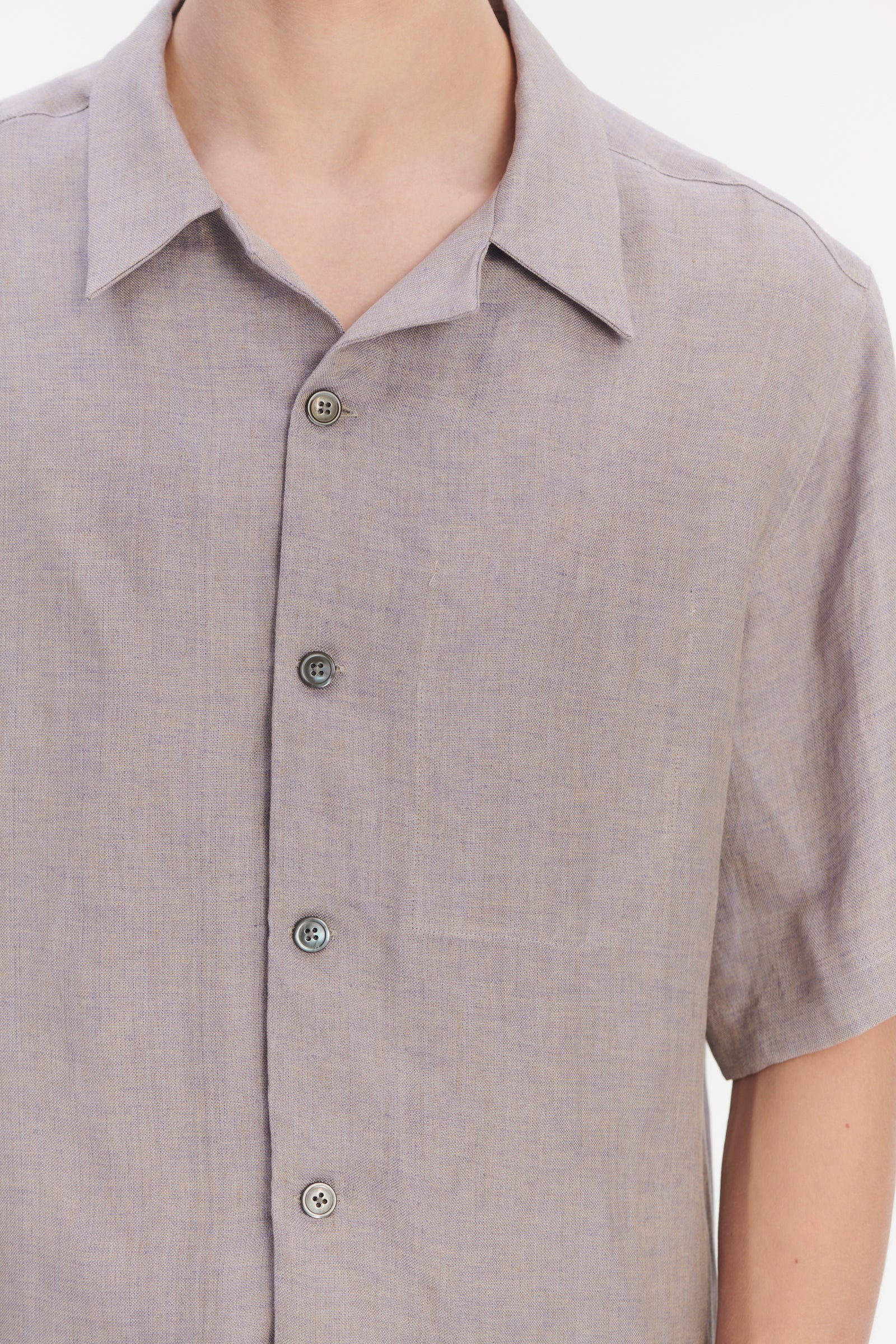 Cuban Collar Shirt in a Lavender Italian Oxford Linen