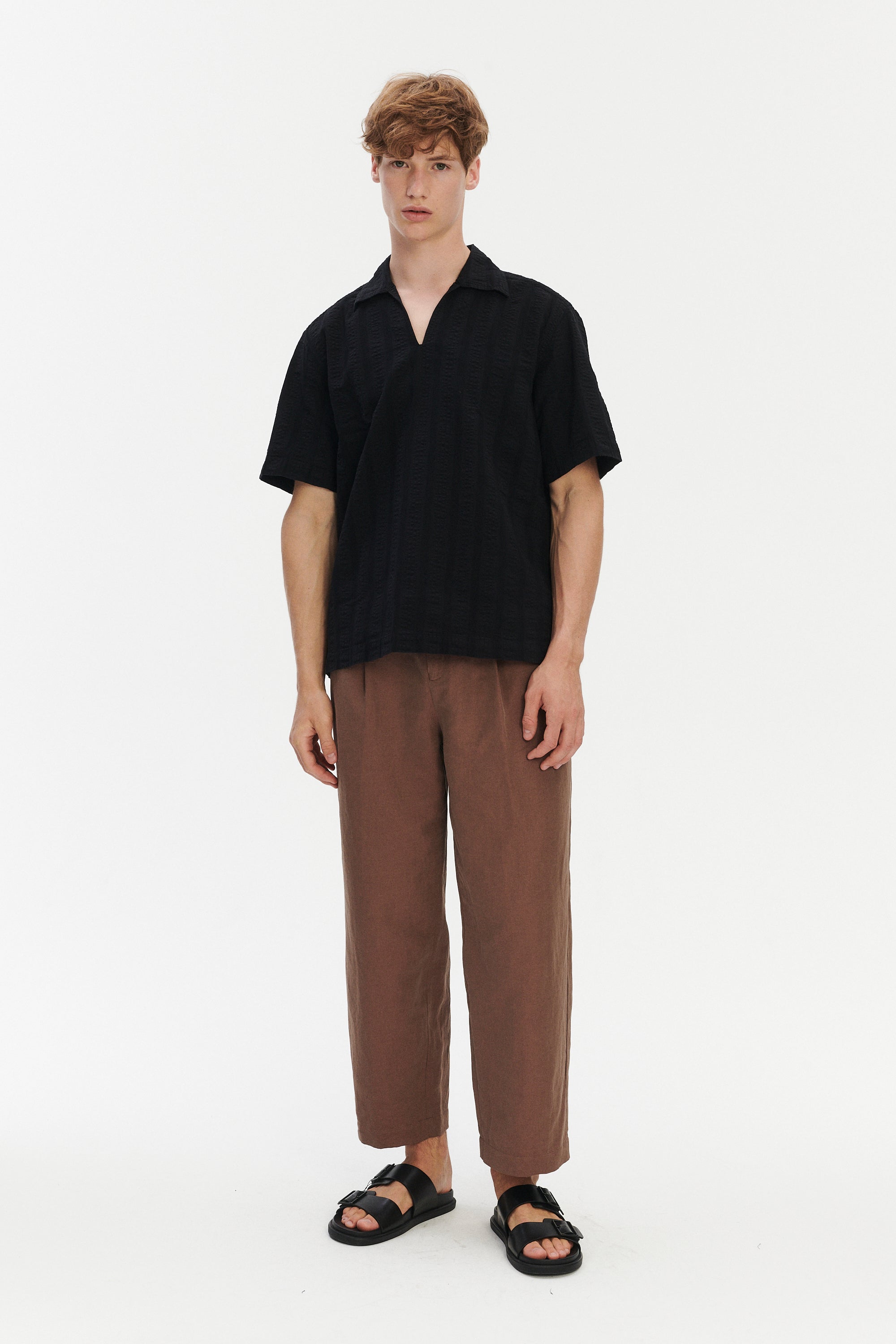 Short Sleeve Pop Over Shirt in Black Jacquard Cotton