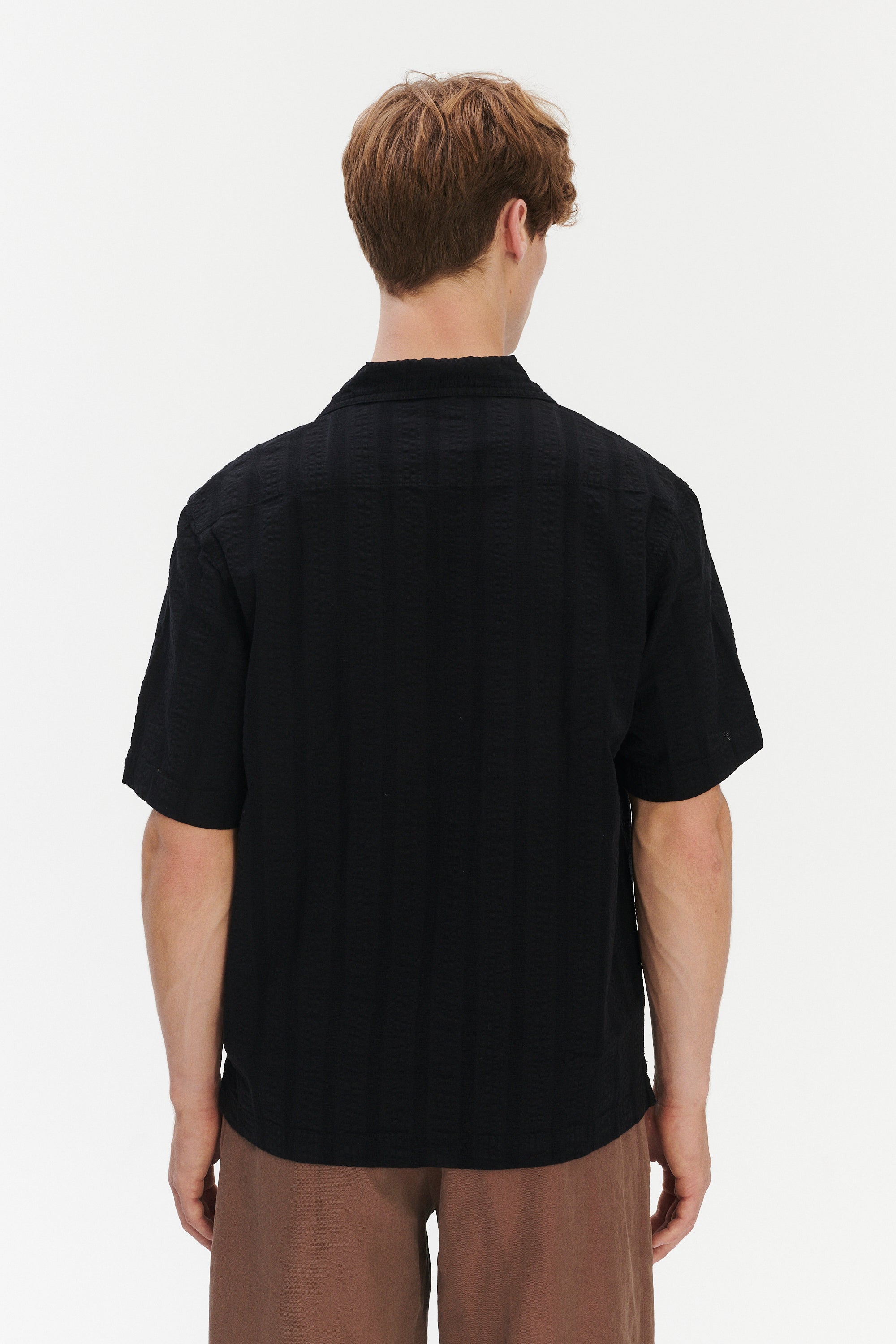 Short Sleeve Pop Over Shirt in Black Jacquard Cotton