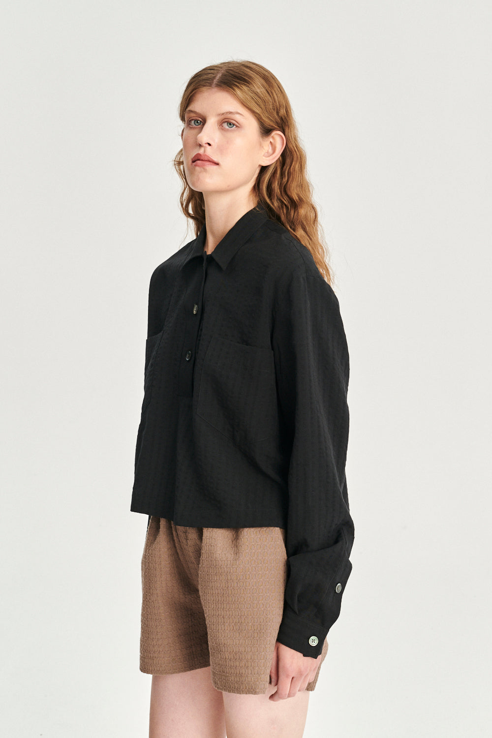 Cropped Pop-Over Top in a Black  Portuguese Tencel Seersucker