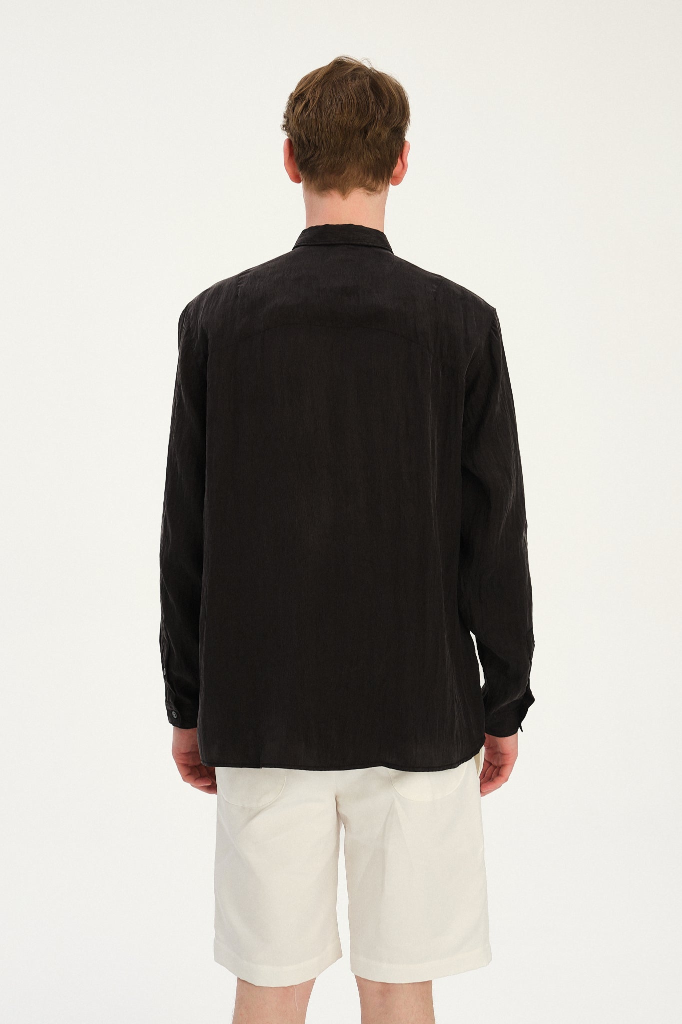 Breda Boxy Shirt in an Anthracite Japanese Lyocell Blend