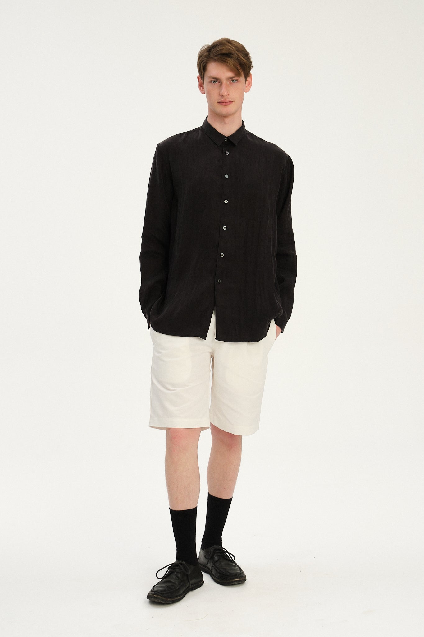 Breda Boxy Shirt in an Anthracite Japanese Lyocell Blend