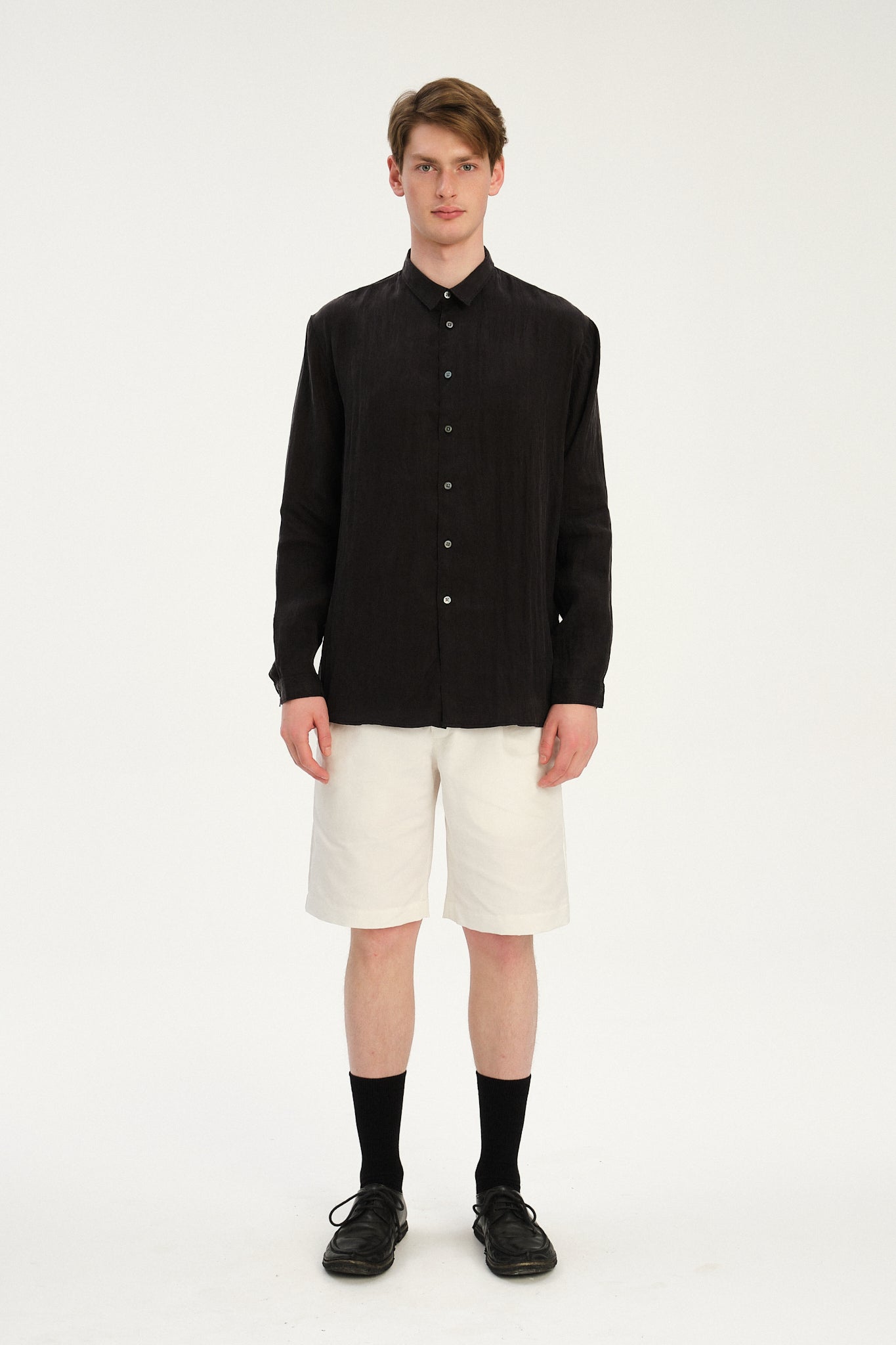 Breda Boxy Shirt in an Anthracite Japanese Lyocell Blend