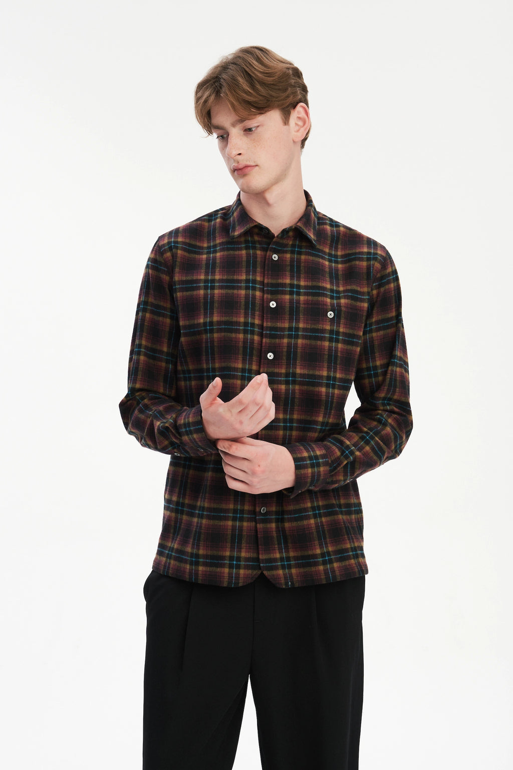 Strong Shirt in a Checked Recycled Structural Flannel