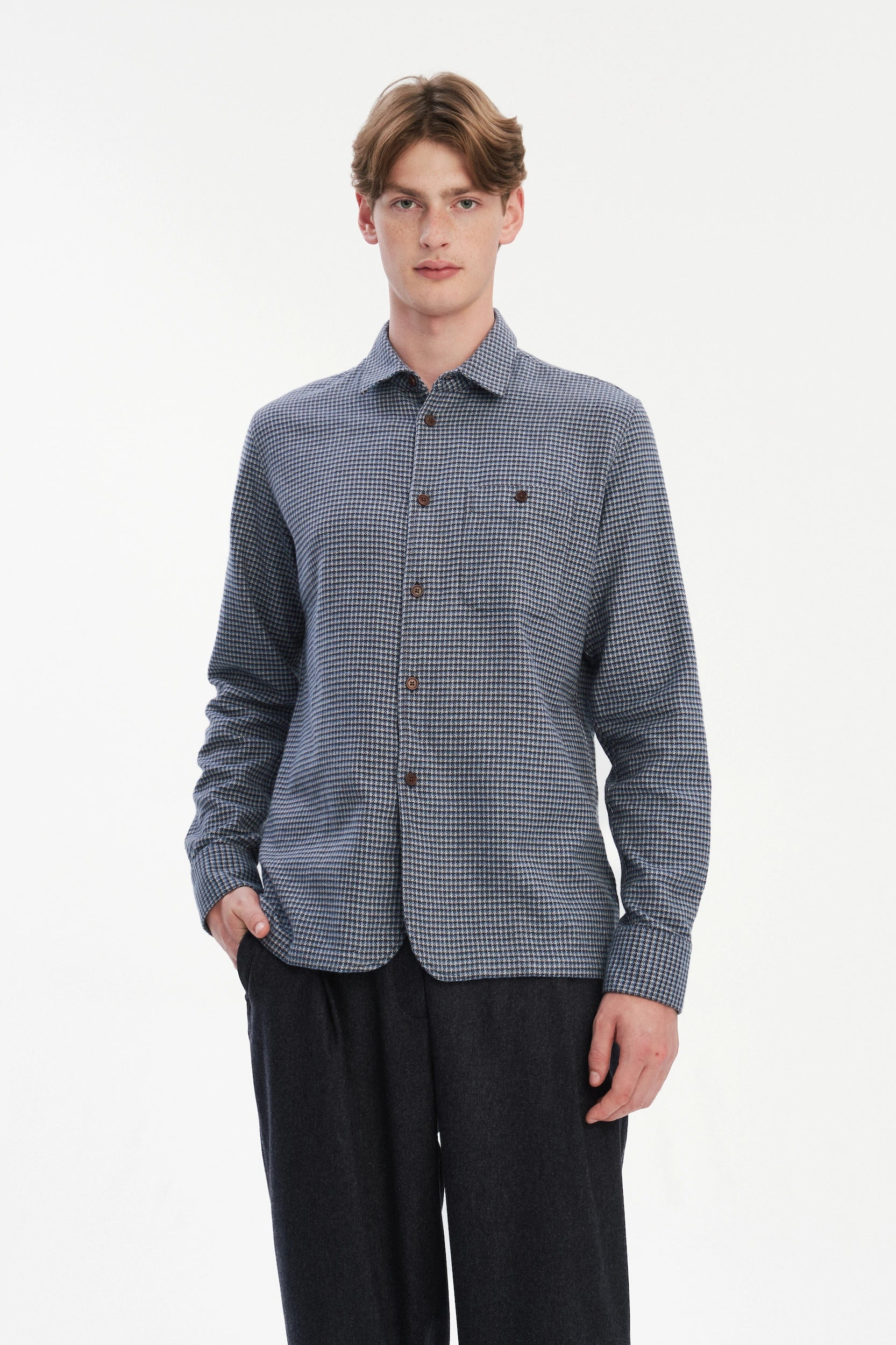 Strong Shirt in a Navy Blue Portuguese Cotton Flannel