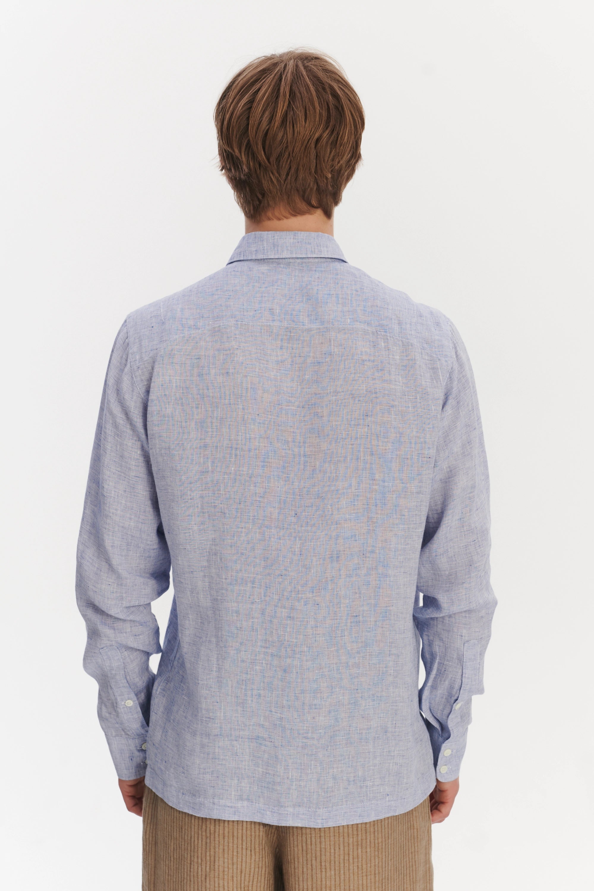 Strong Shirt in a Light Blue Bohemian Summer Linen