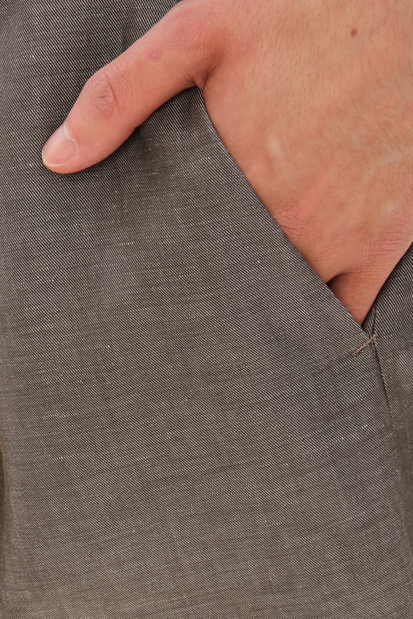 Amsterdam Trousers in a Silver Brown Italian Blend of Cotton and Linen