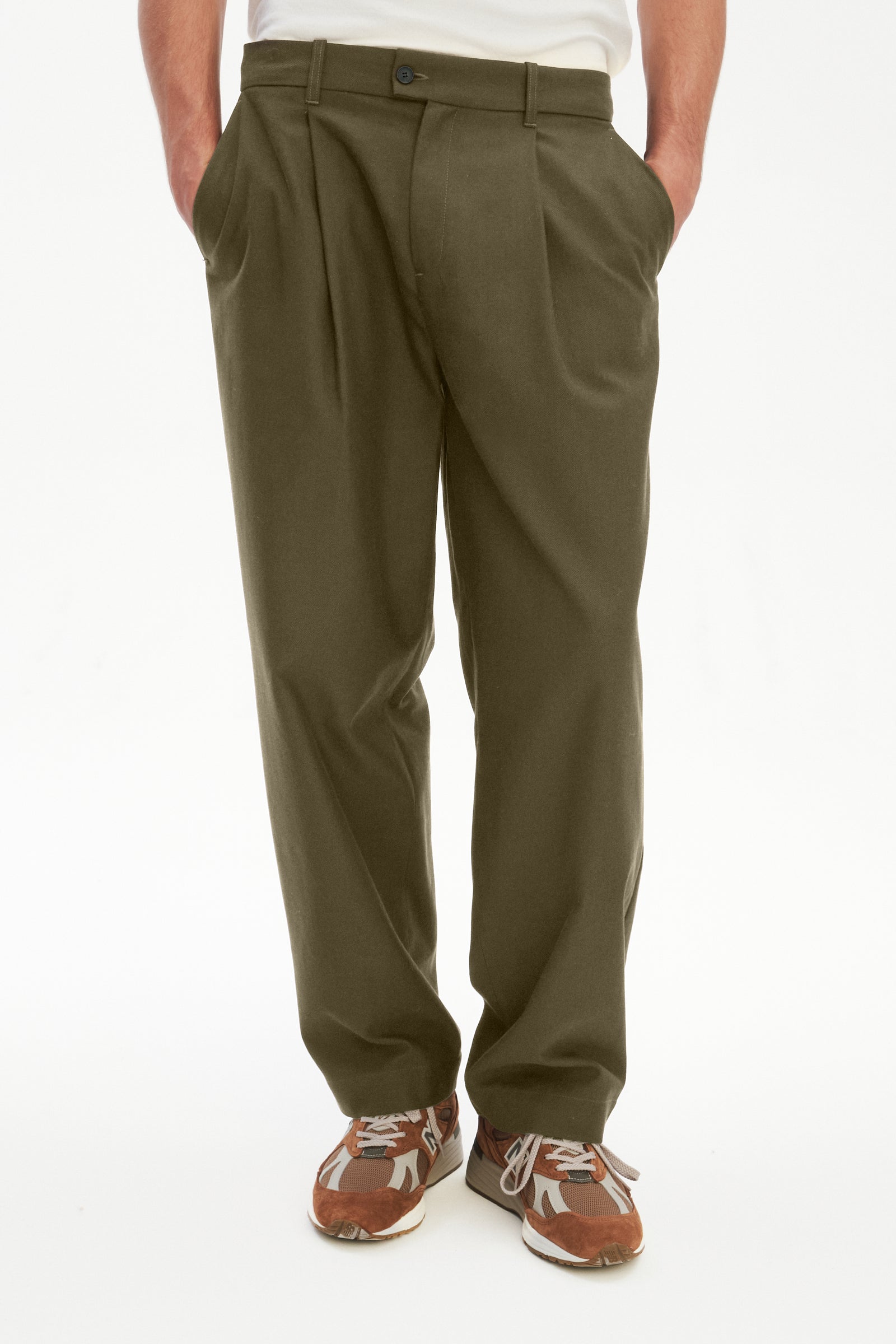 Amsterdam Trousers in a Moss Green Italian Organic Cotton