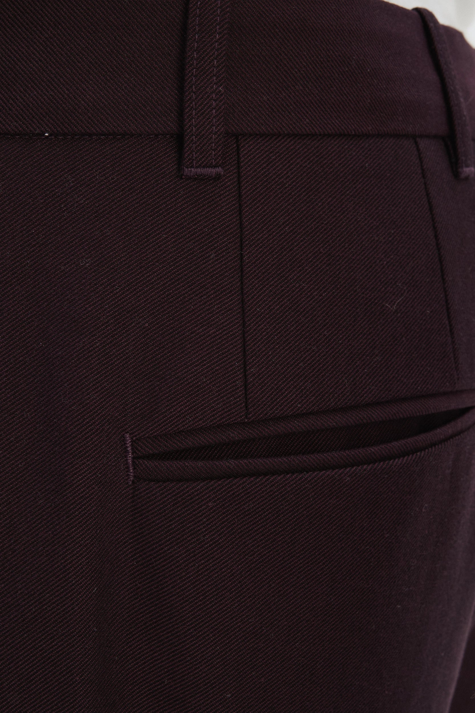 Amsterdam Trousers in the Wine Finest Italian Cotton by Subalpino