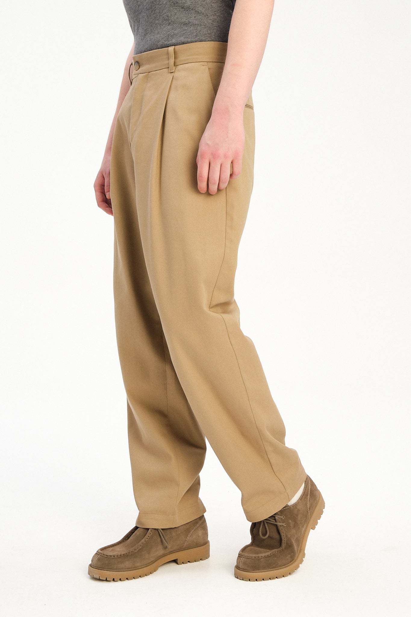 Amsterdam Trousers in a Khaki Japanese Diagonal Twill Cotton